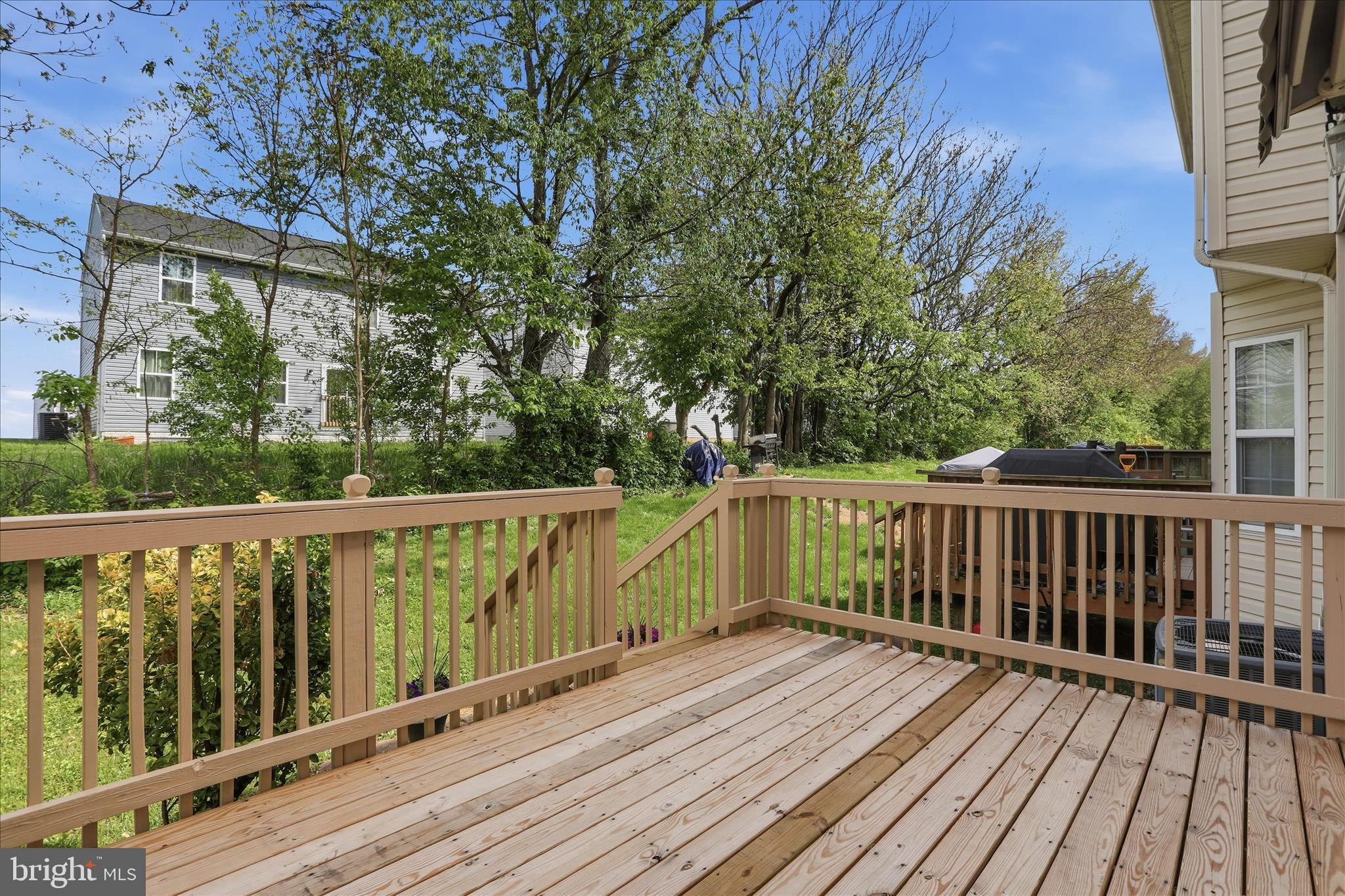 LAUREL RIDGE - Residential