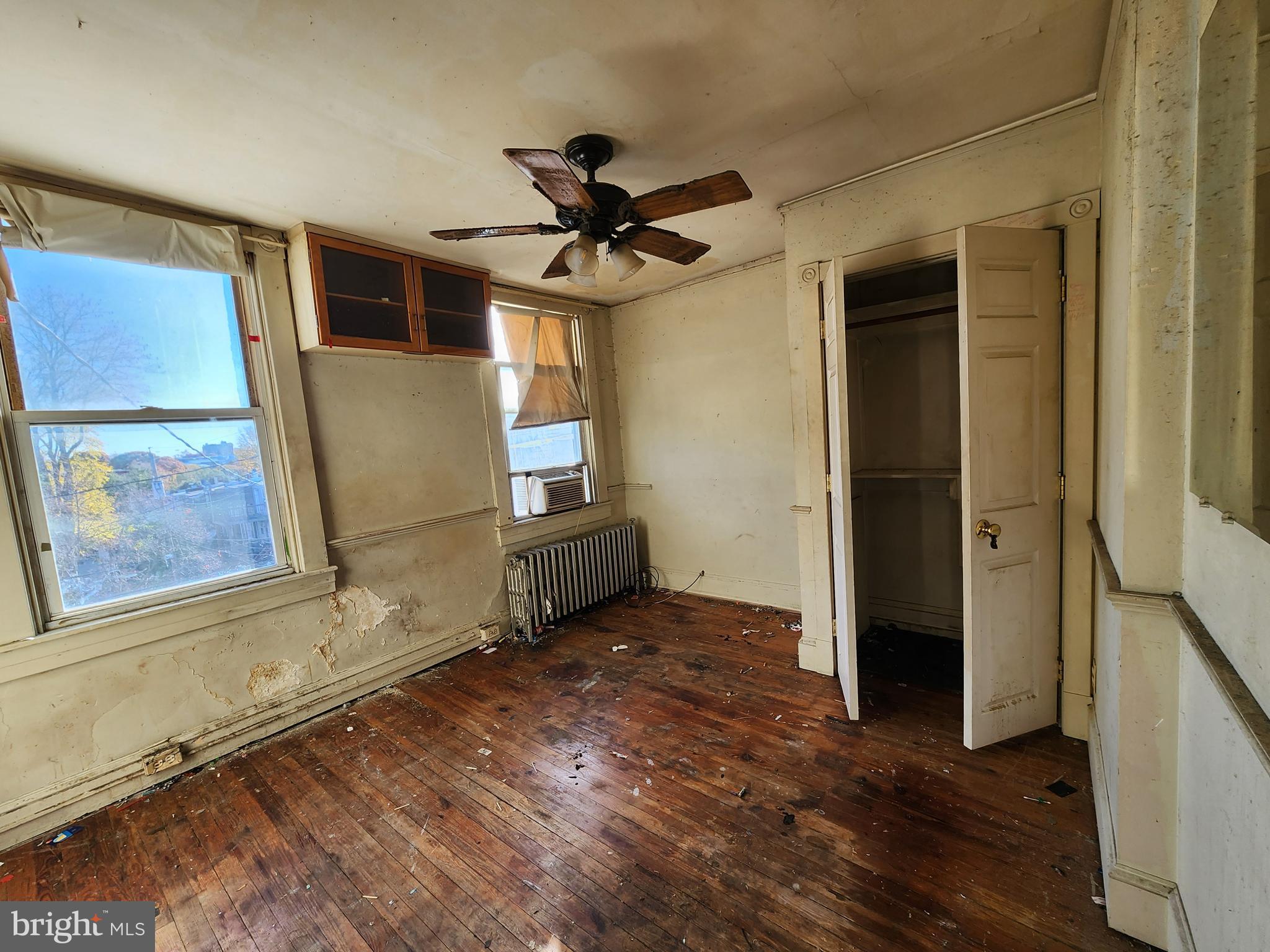 HAMPDEN HISTORIC DISTRICT - Residential