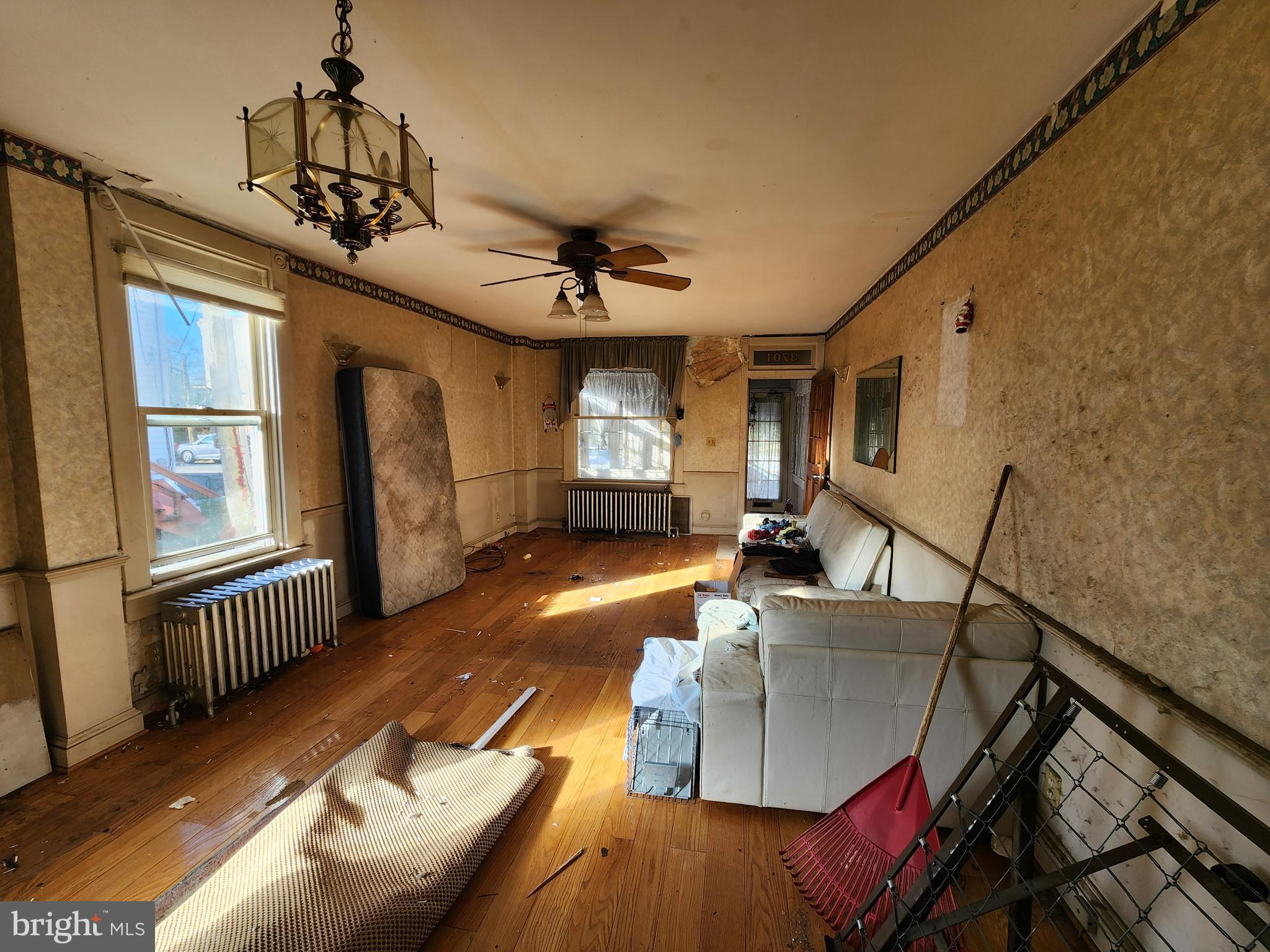 HAMPDEN HISTORIC DISTRICT - Residential