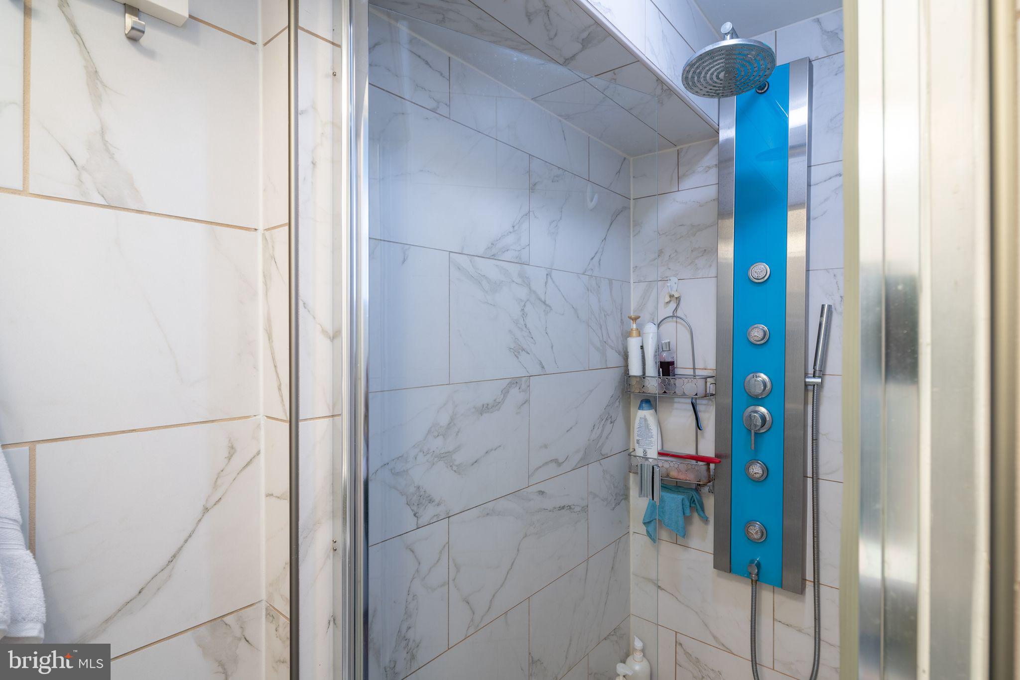 WEST PASSYUNK - Residential