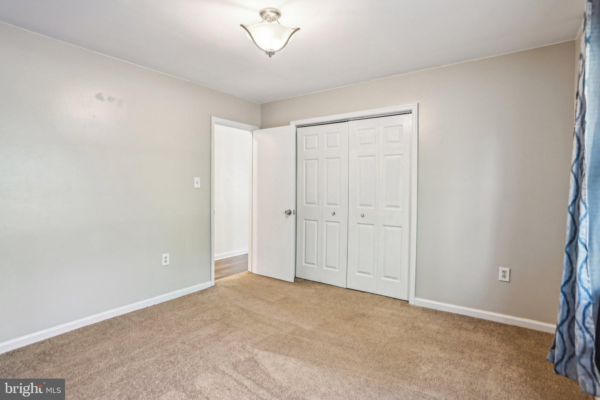 SANFORD SHORES - Residential