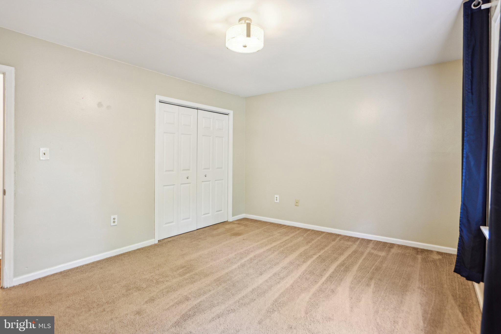 SANFORD SHORES - Residential