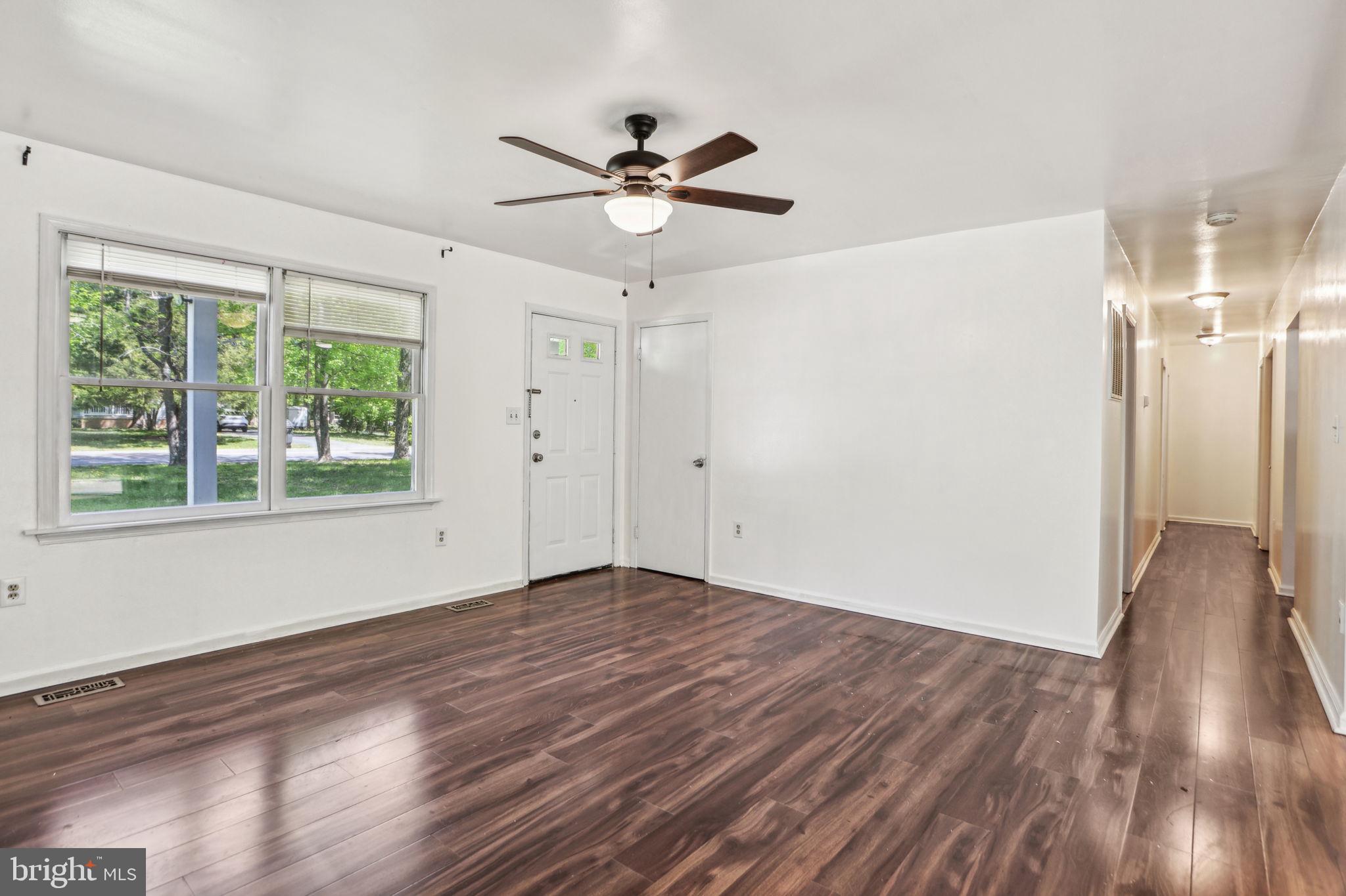 SANFORD SHORES - Residential