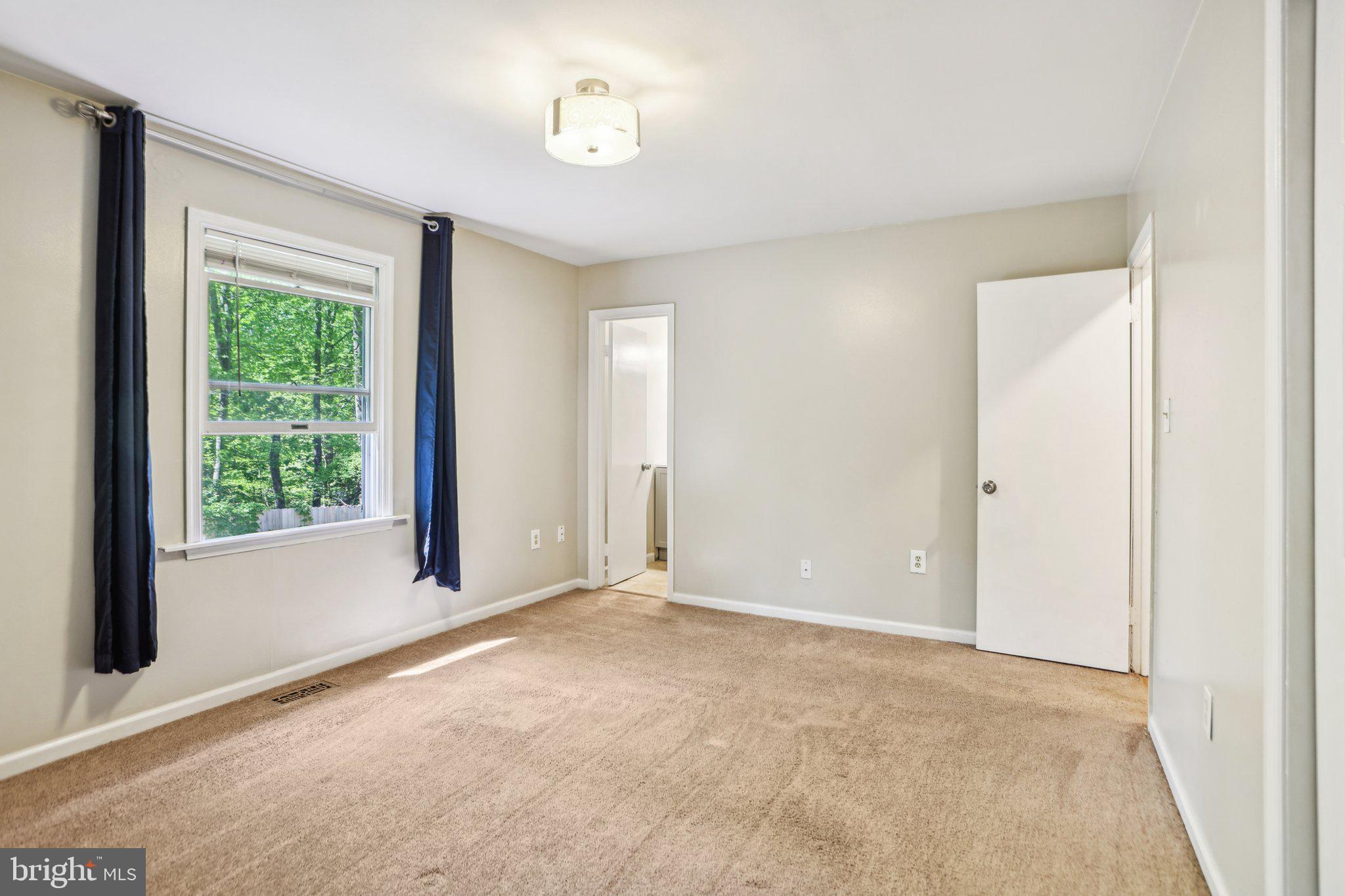 SANFORD SHORES - Residential