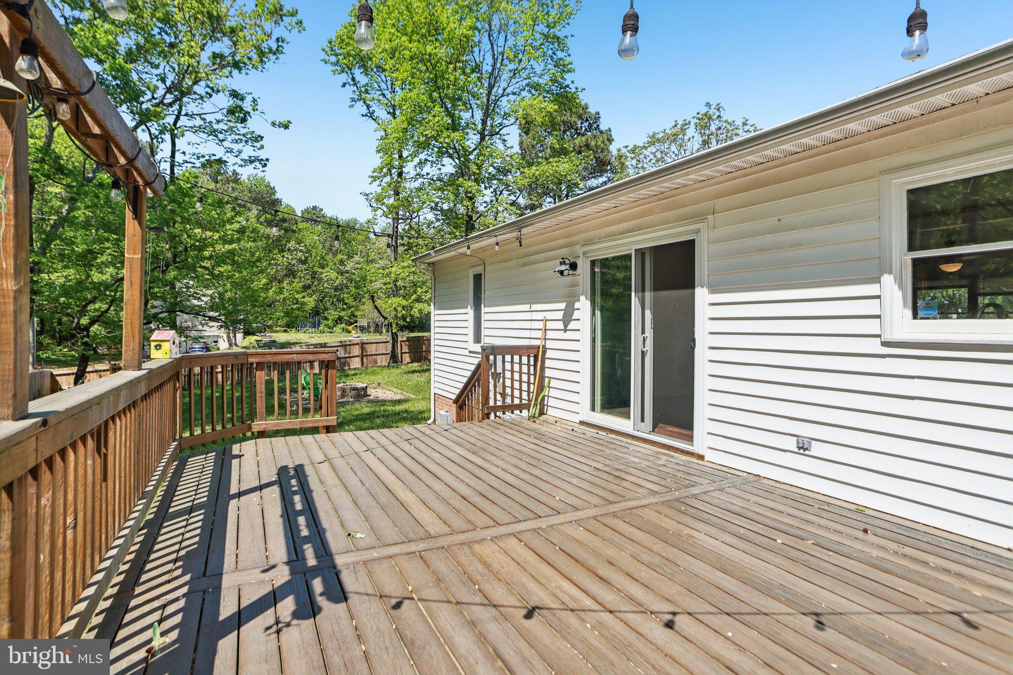 SANFORD SHORES - Residential