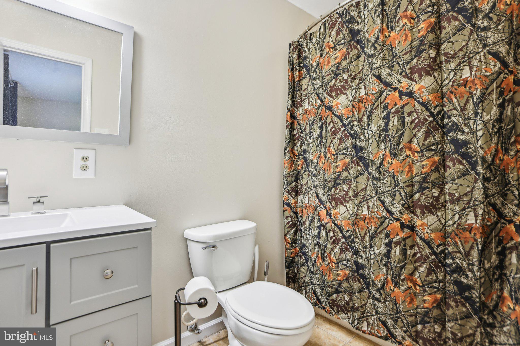 SANFORD SHORES - Residential