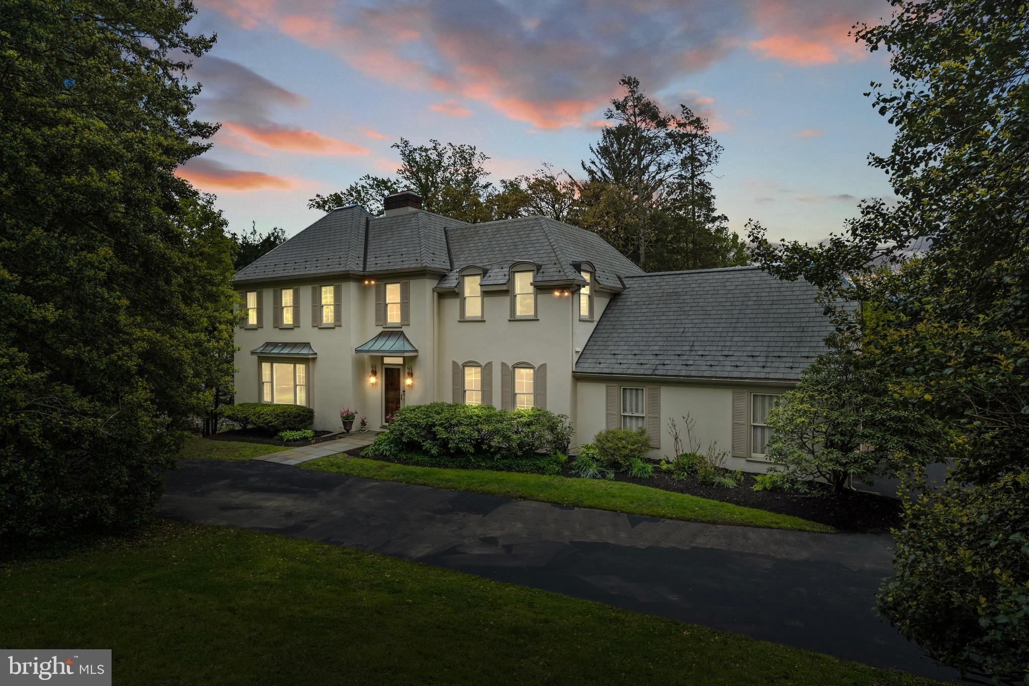 GLADWYNE - Residential