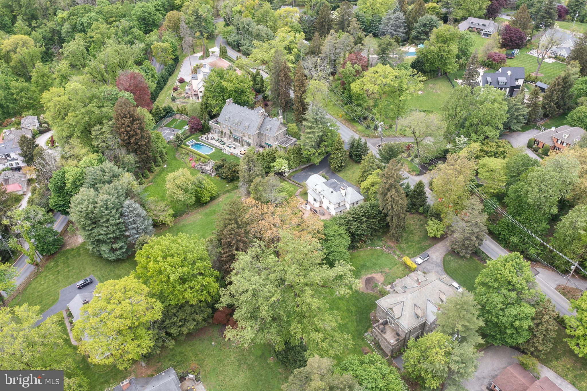 GLADWYNE - Residential