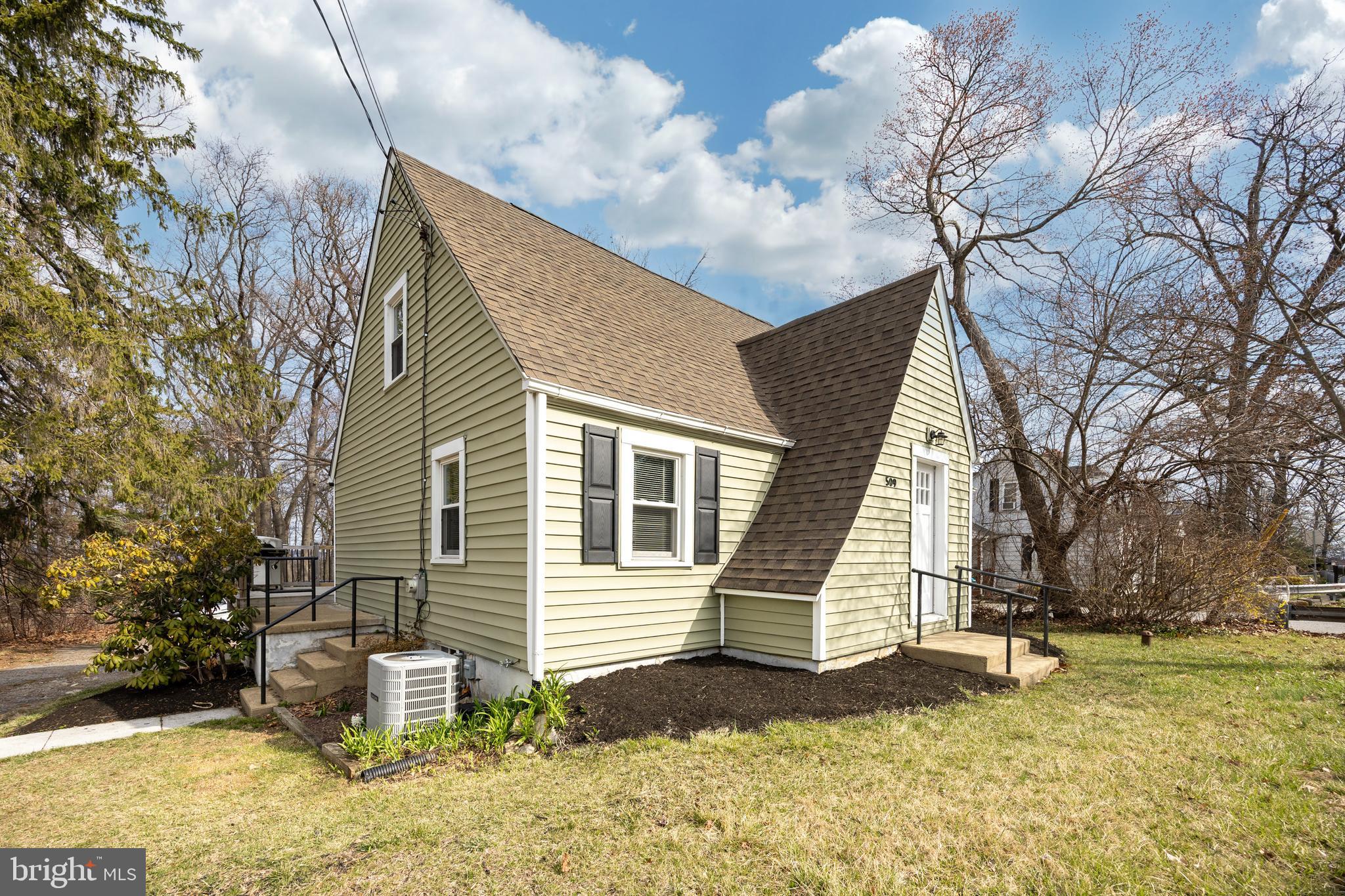 509 W UWCHLAN AVENUE