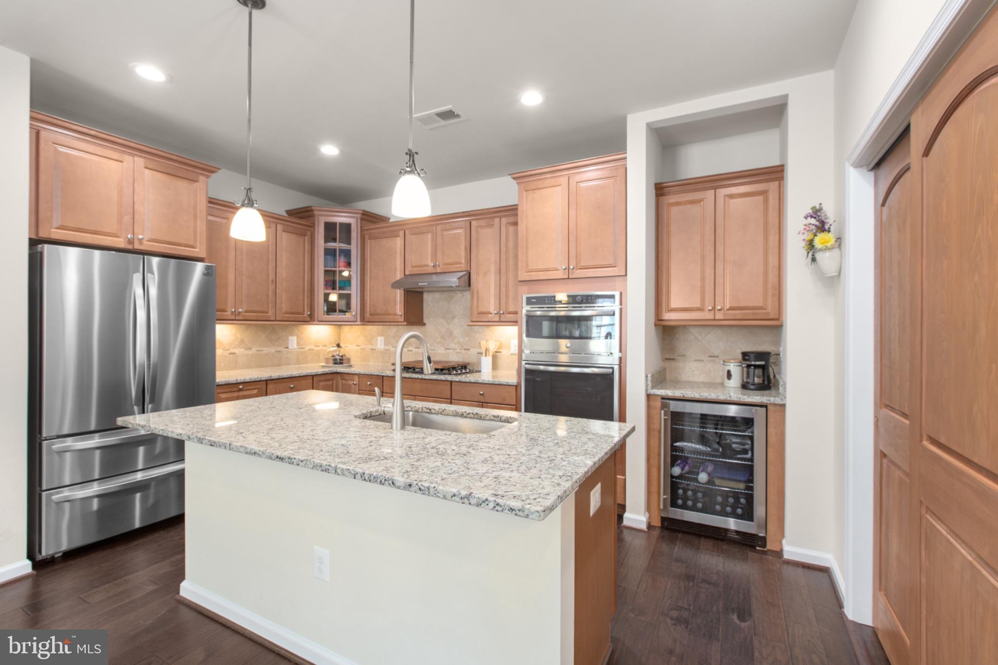 VIRGINIA HERITAGE AT LEE'S PARK - Residential