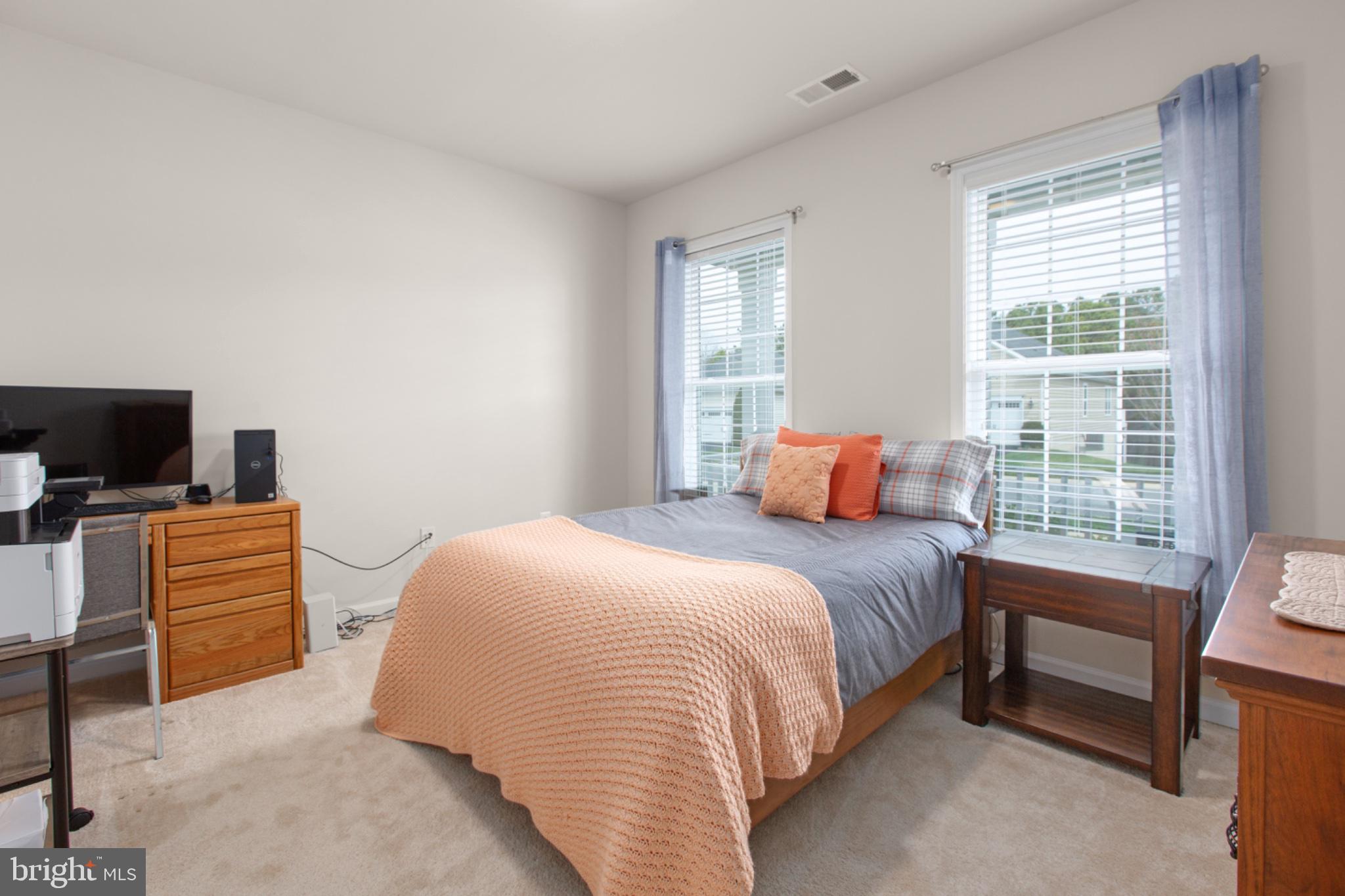 VIRGINIA HERITAGE AT LEE'S PARK - Residential