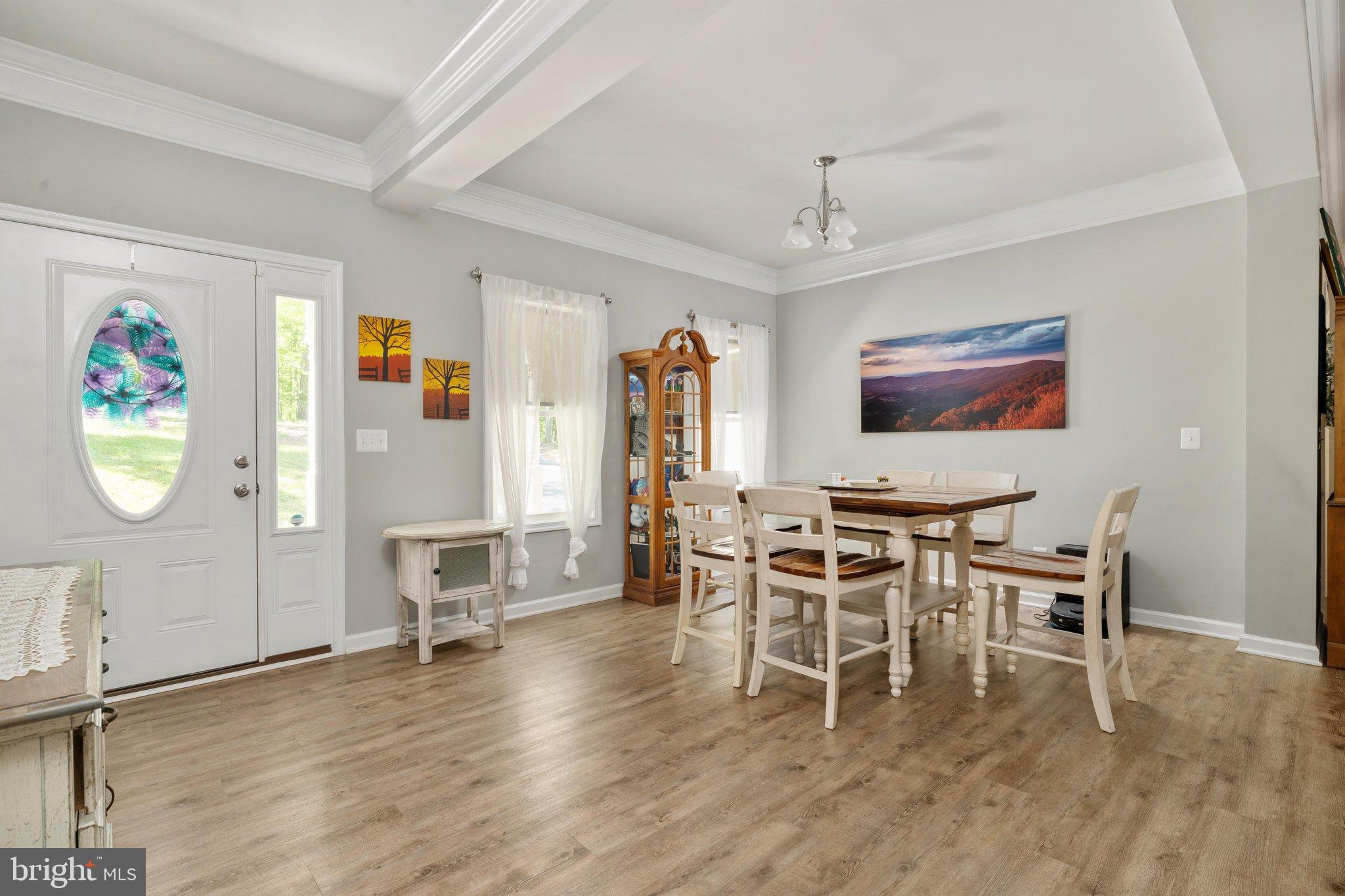 160 CAMP DAVID CT
