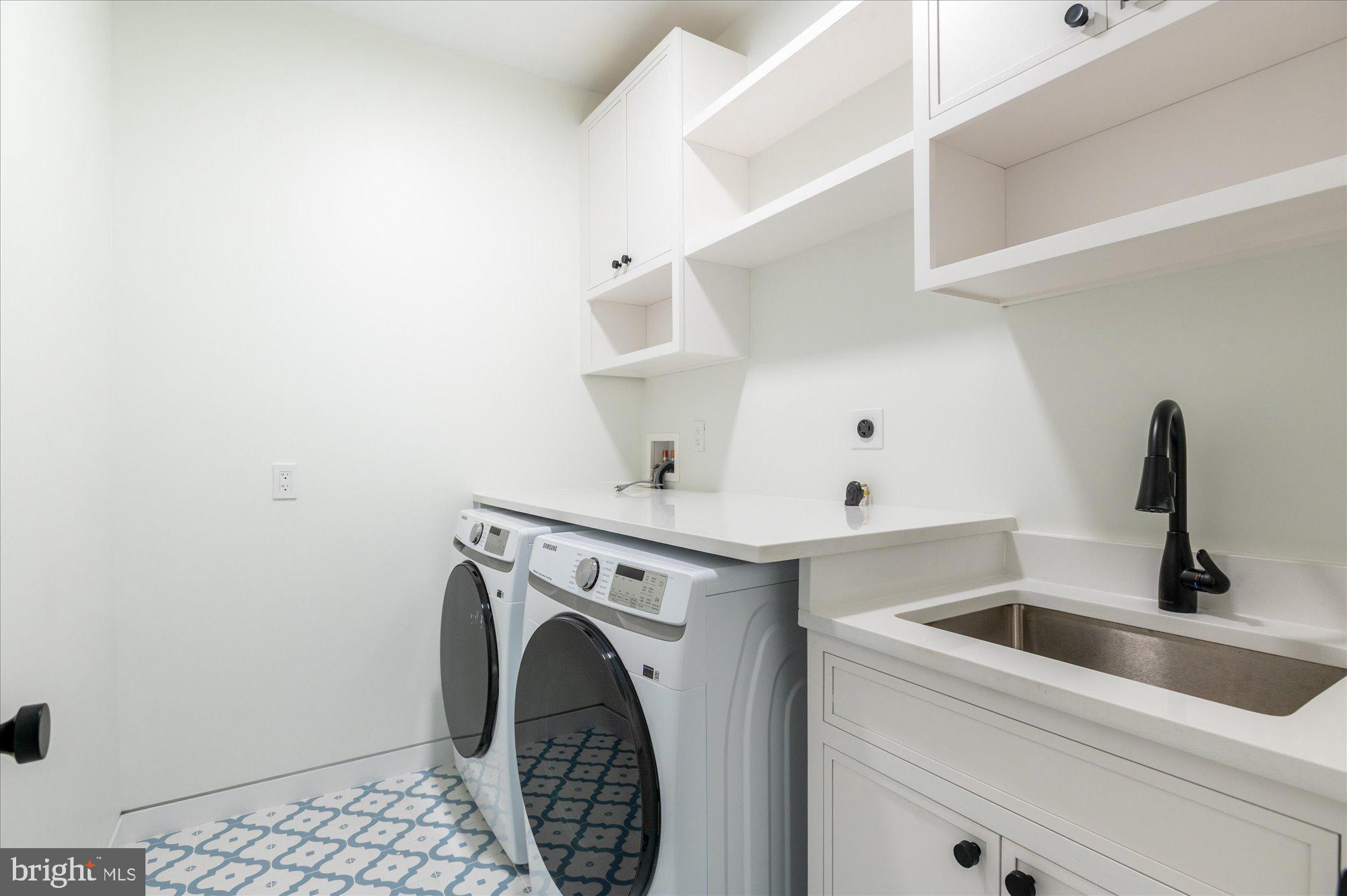 GLEN ECHO HEIGHTS - Residential