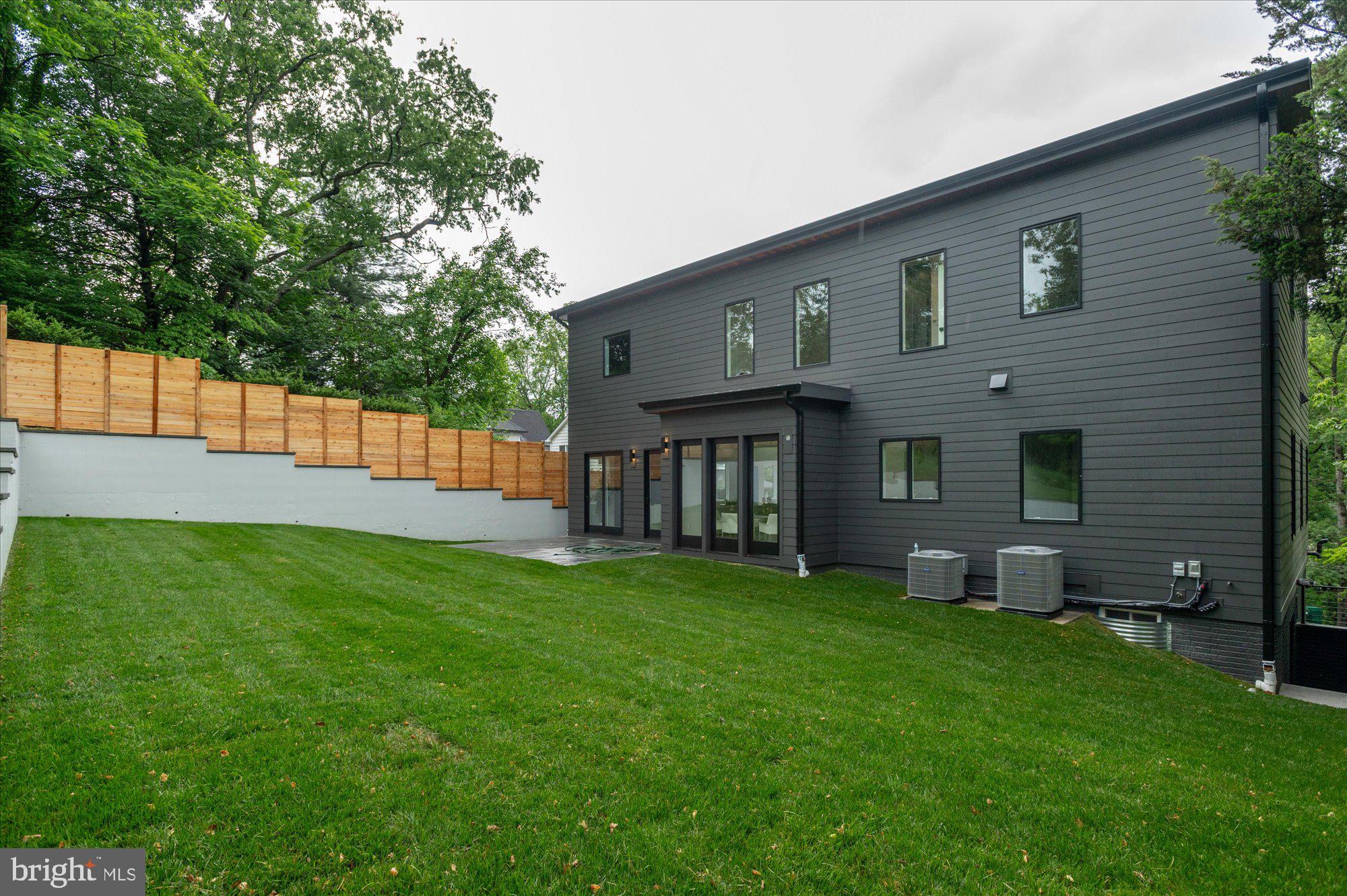 GLEN ECHO HEIGHTS - Residential