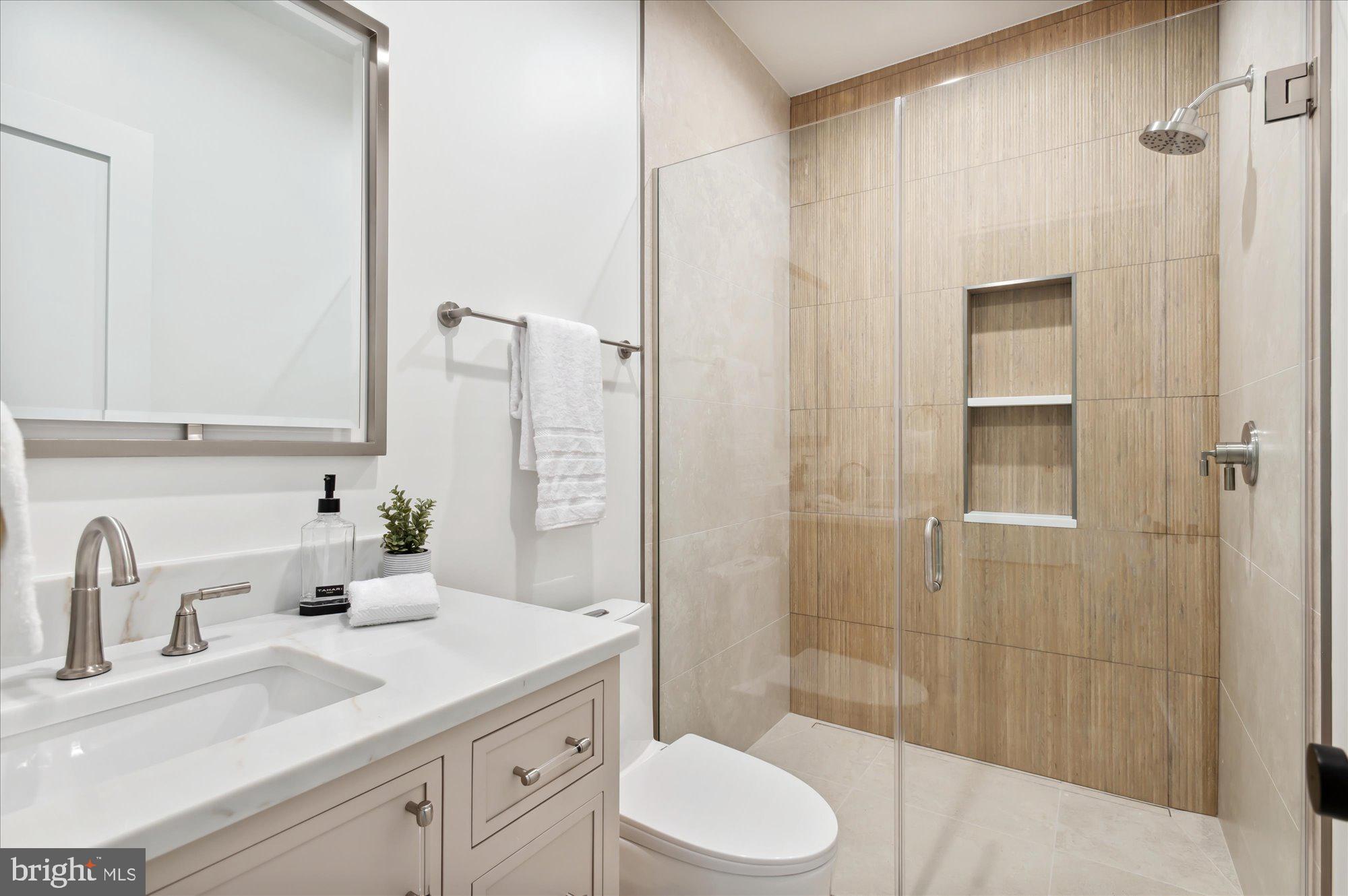 GLEN ECHO HEIGHTS - Residential