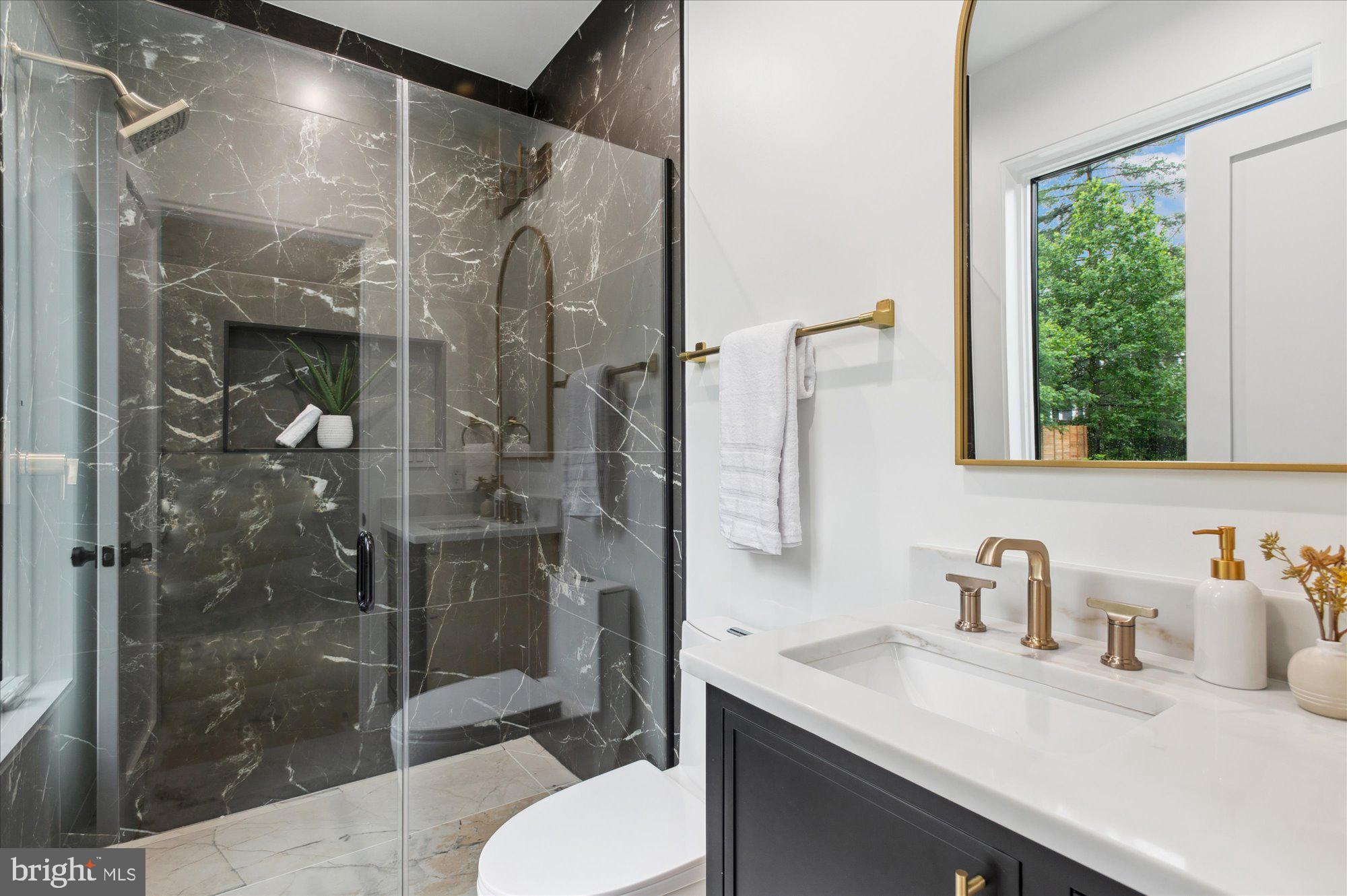 GLEN ECHO HEIGHTS - Residential