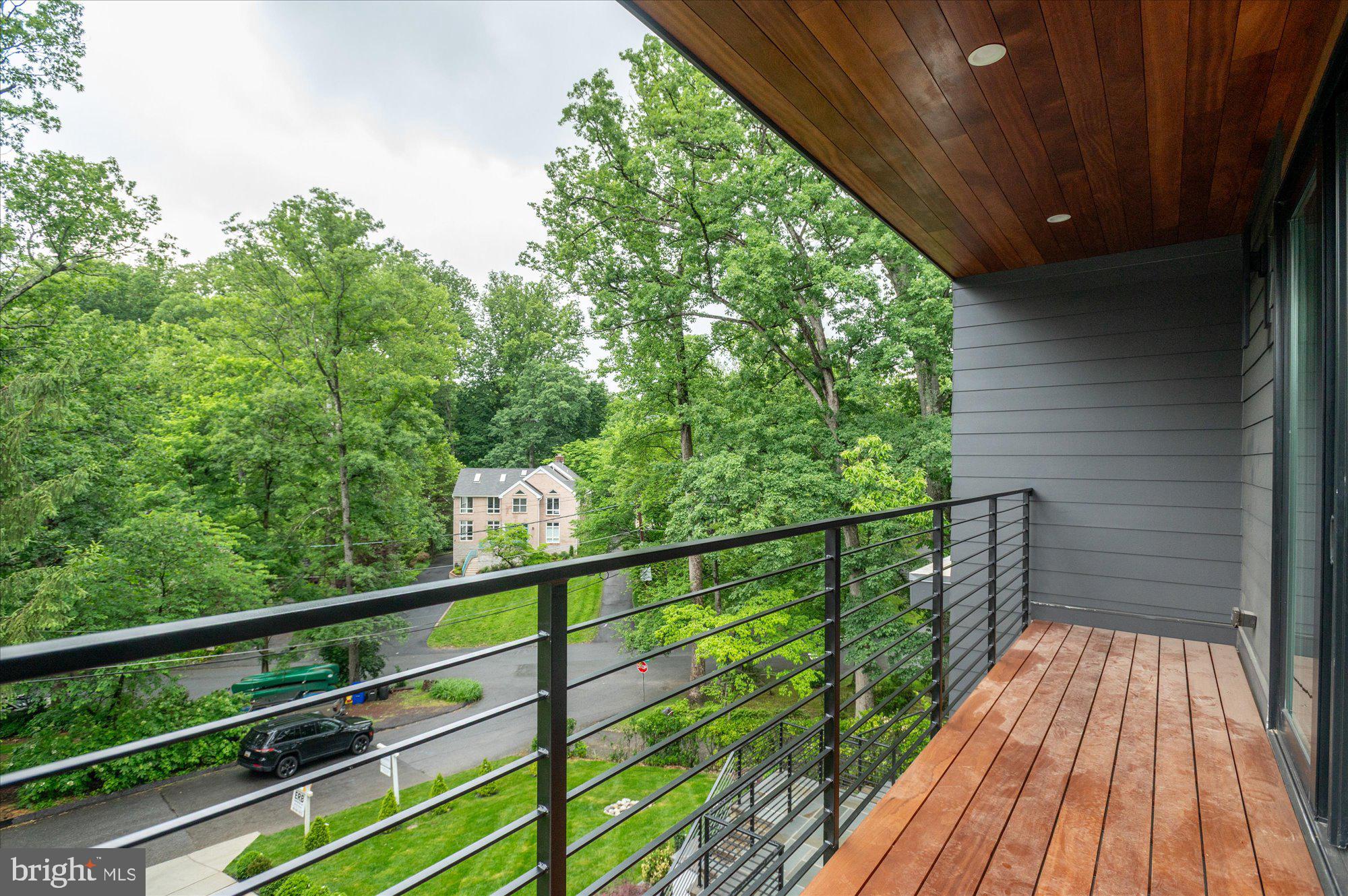 GLEN ECHO HEIGHTS - Residential