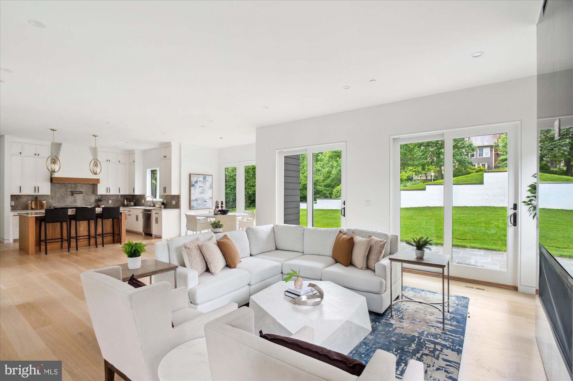 GLEN ECHO HEIGHTS - Residential