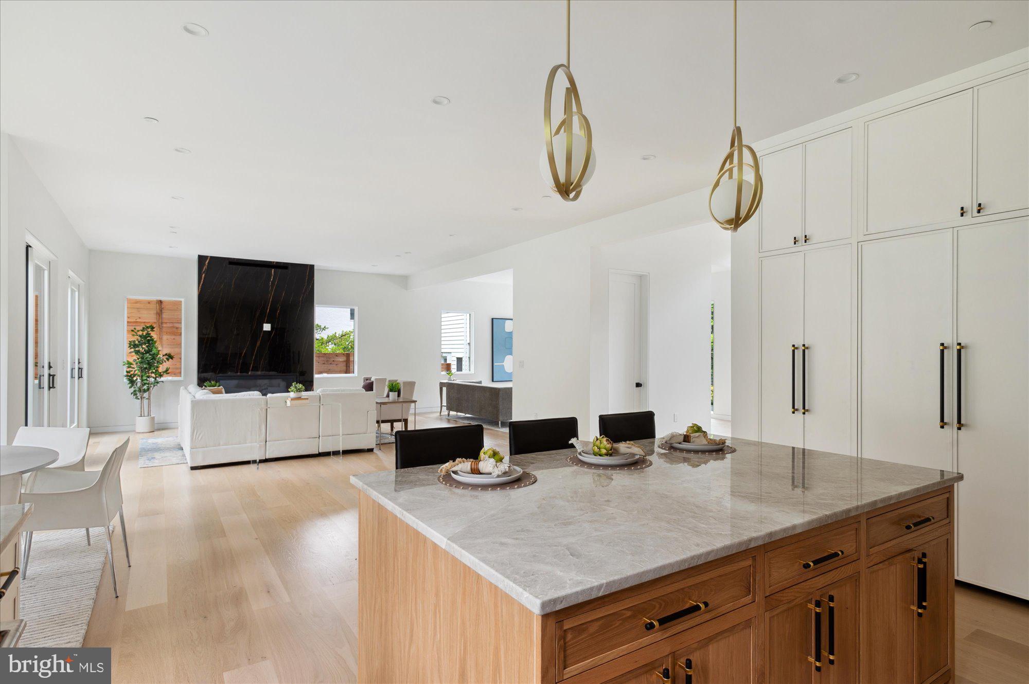 GLEN ECHO HEIGHTS - Residential