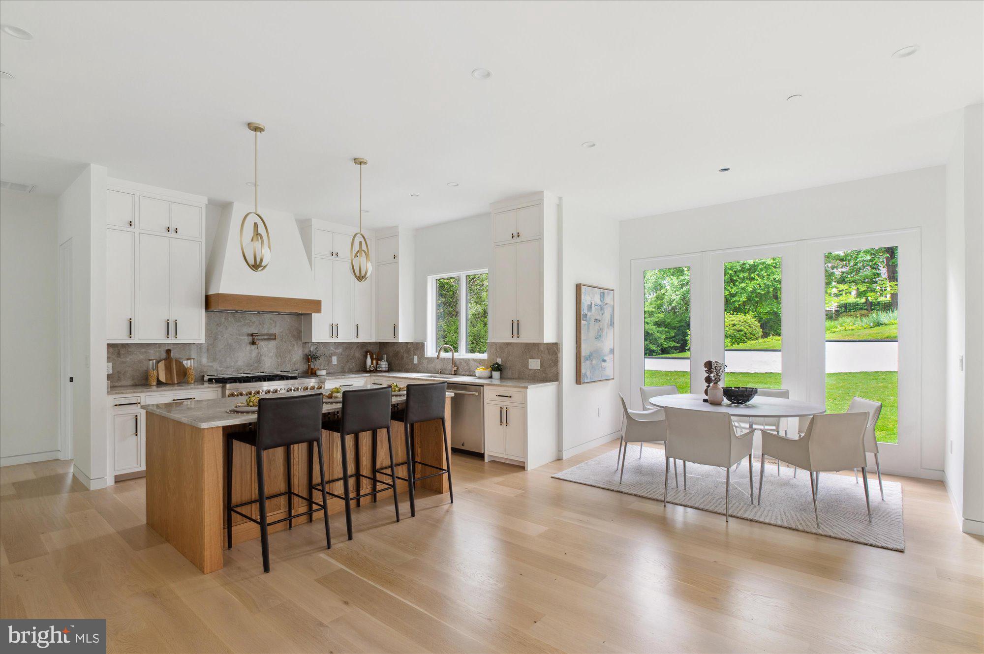 GLEN ECHO HEIGHTS - Residential