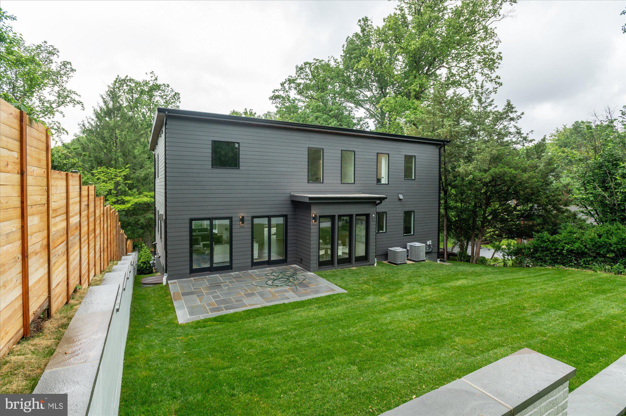 GLEN ECHO HEIGHTS - Residential