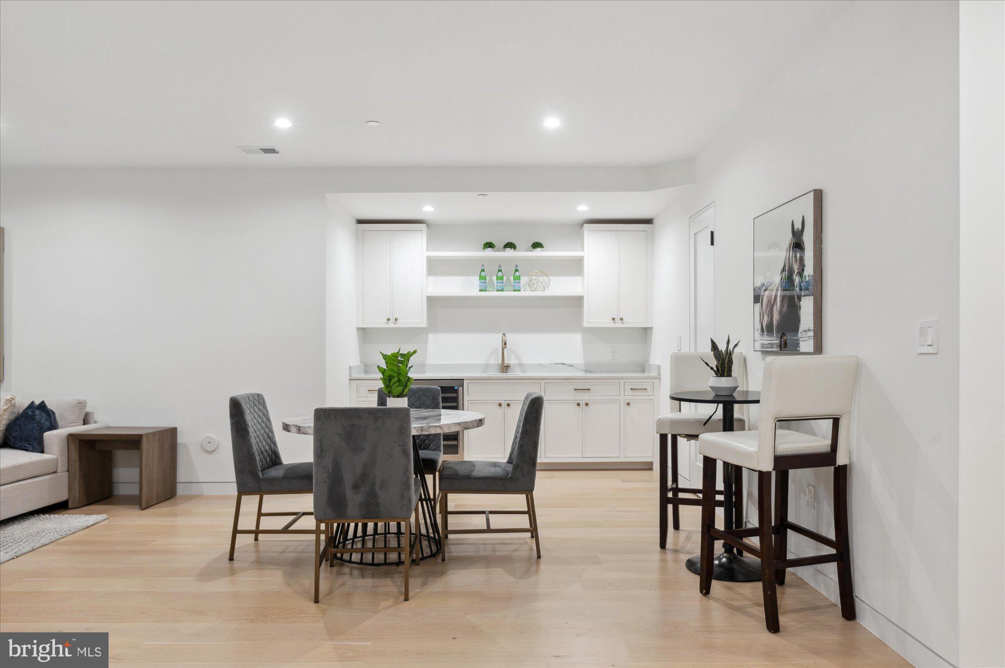 GLEN ECHO HEIGHTS - Residential