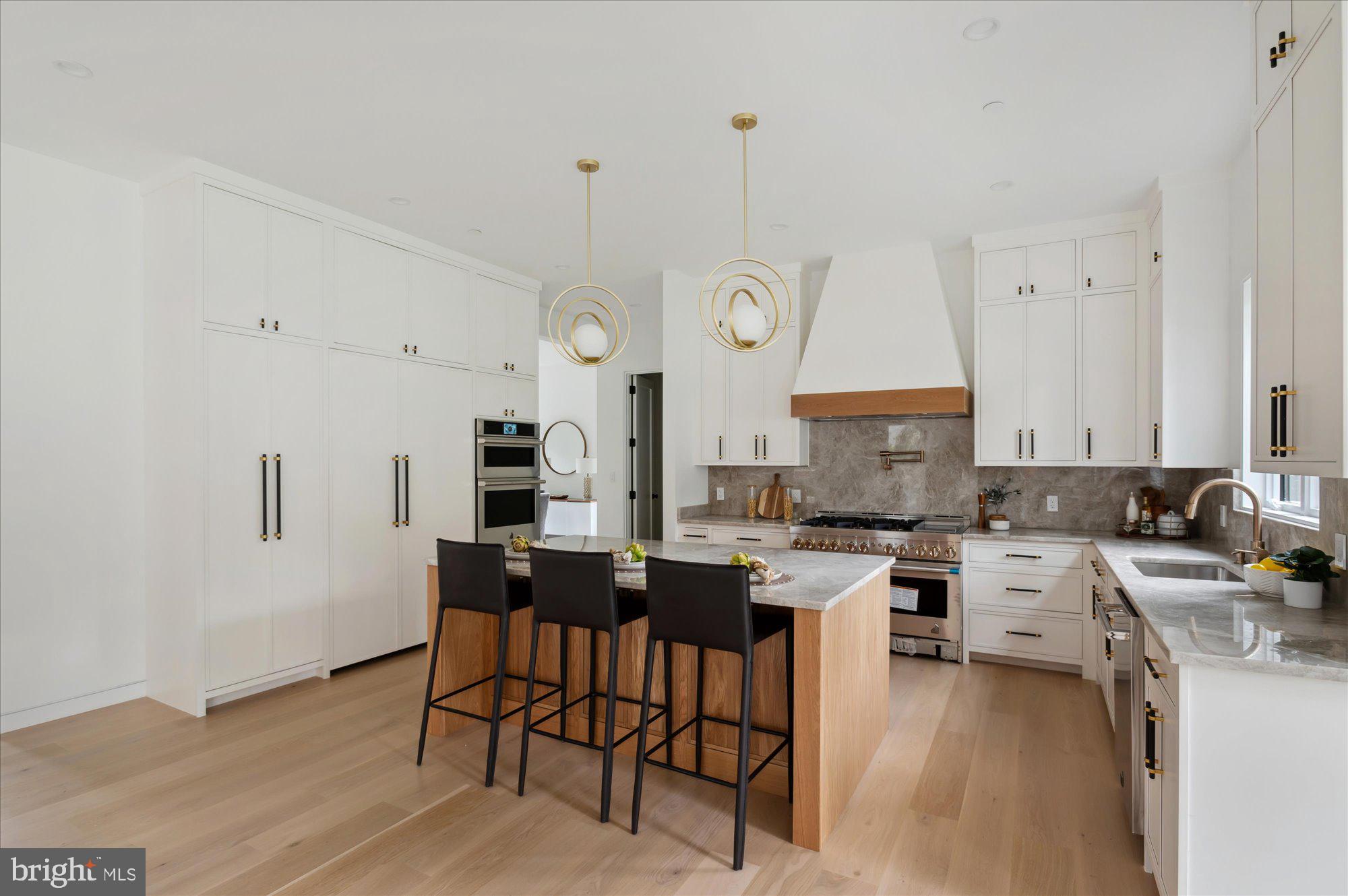 GLEN ECHO HEIGHTS - Residential