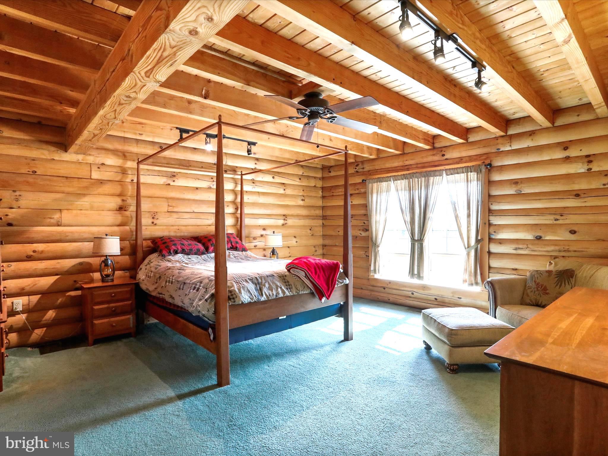 MOUNT LEVELS FARMS - Residential