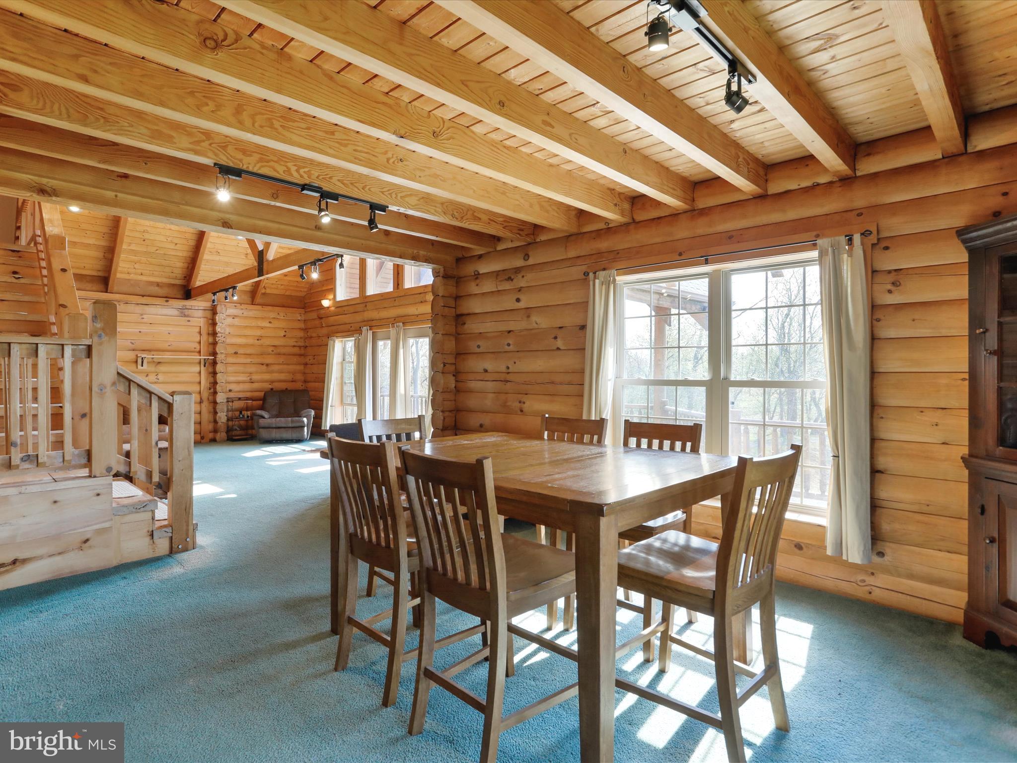 MOUNT LEVELS FARMS - Residential