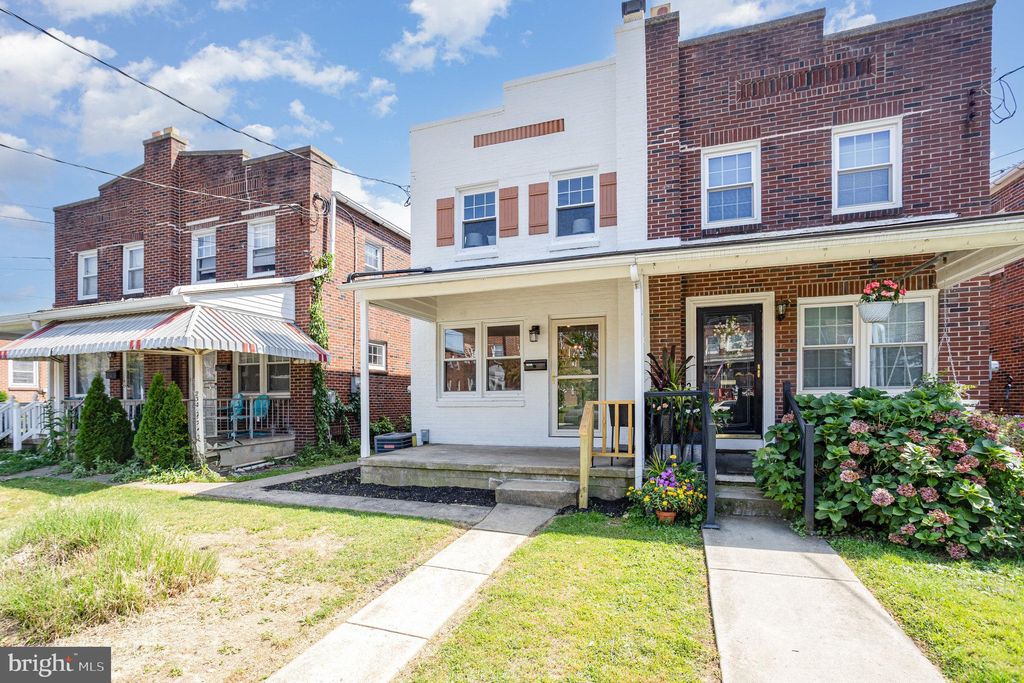 Photo of 236 Locust Street, NEW HOLLAND, PA 17557 (MLS # PALA2075678)