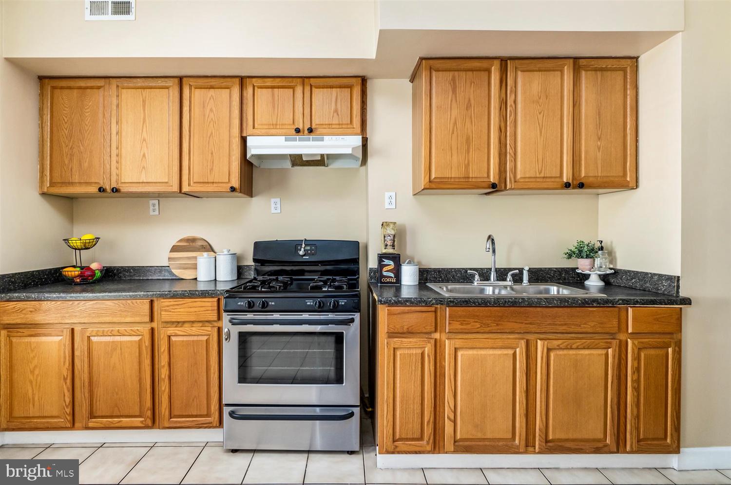 GREEKTOWN - Residential