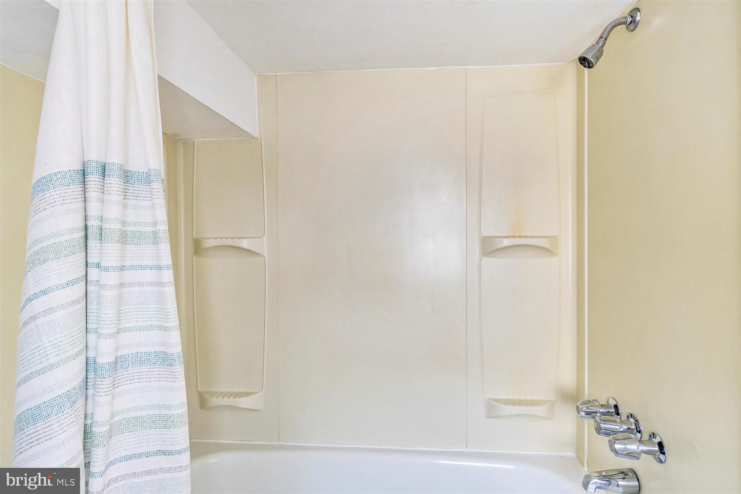 GREEKTOWN - Residential