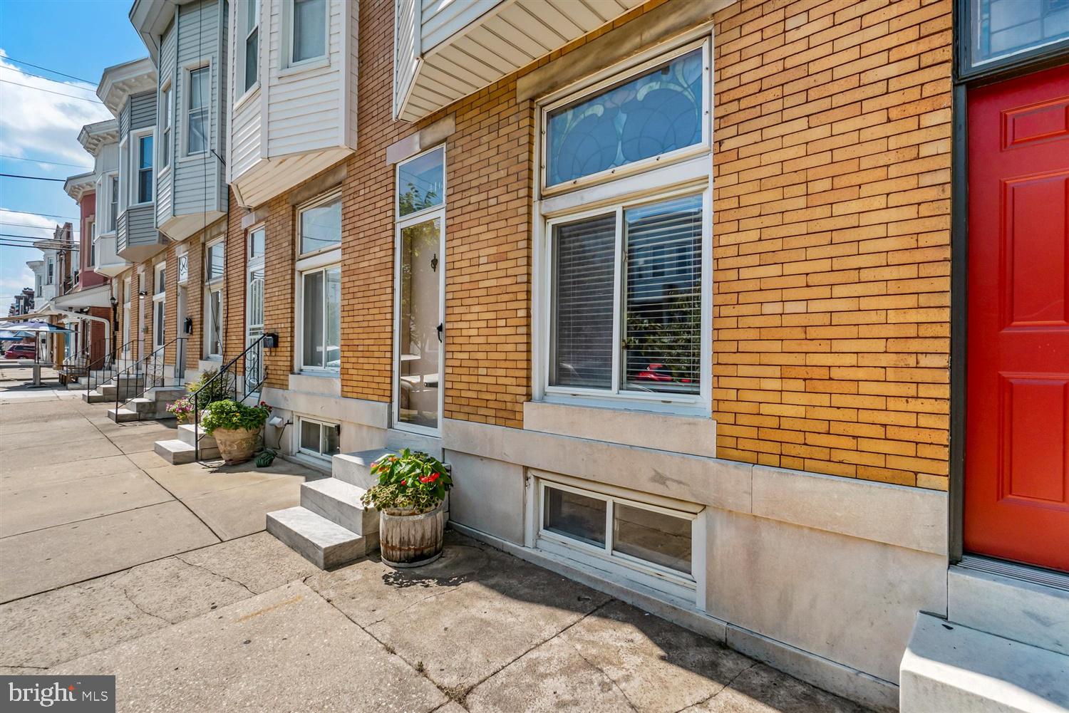 GREEKTOWN - Residential