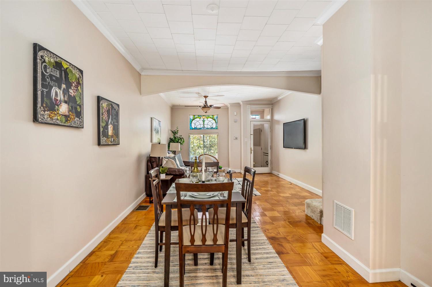 GREEKTOWN - Residential