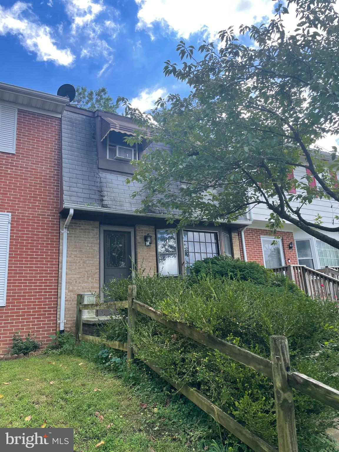 SPRINGBROOK - Residential