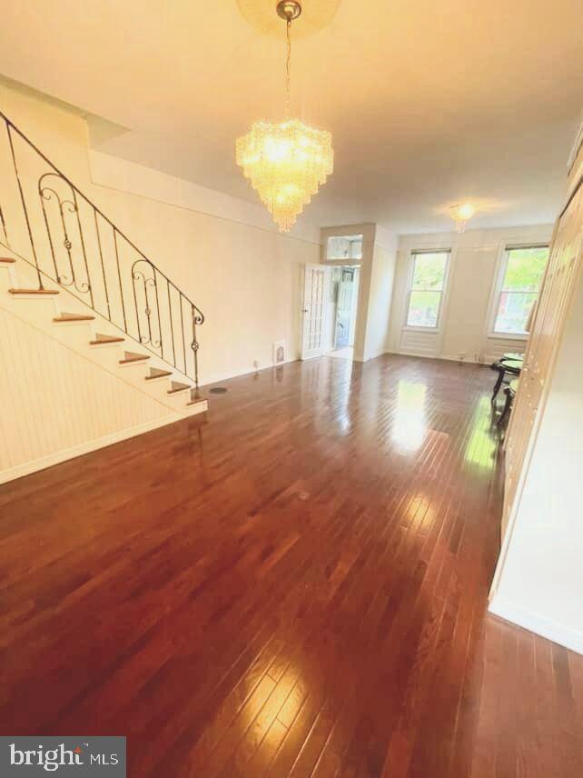 POINT BREEZE - Residential