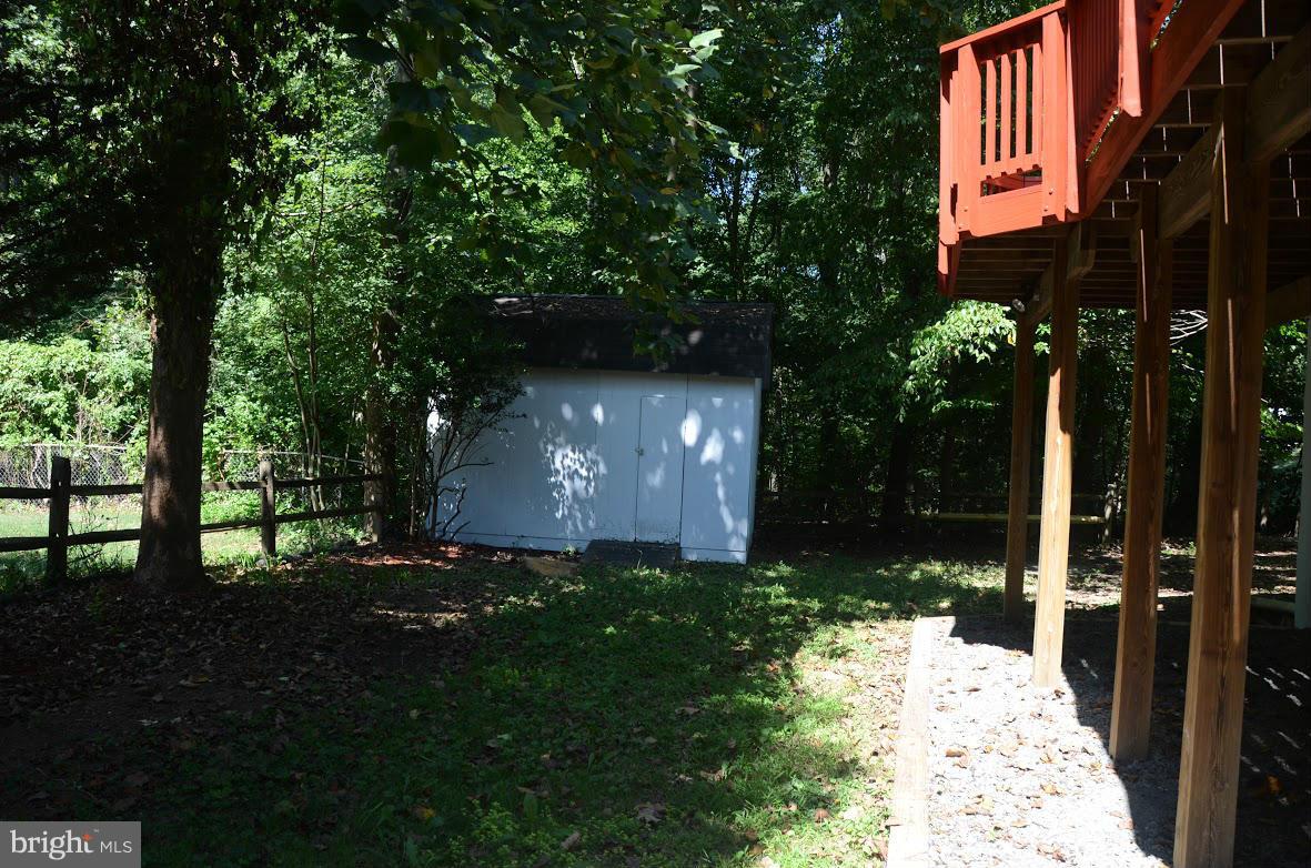 BURKE STATION SQUARE - Residential