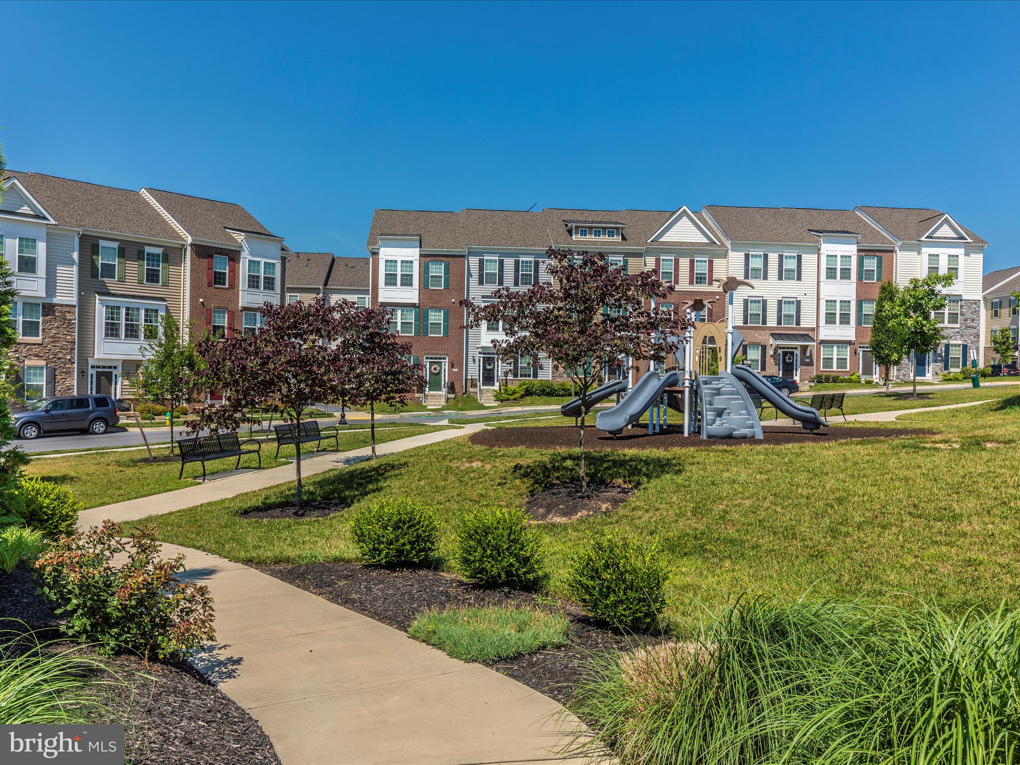 MARKET SQUARE - Residential Lease