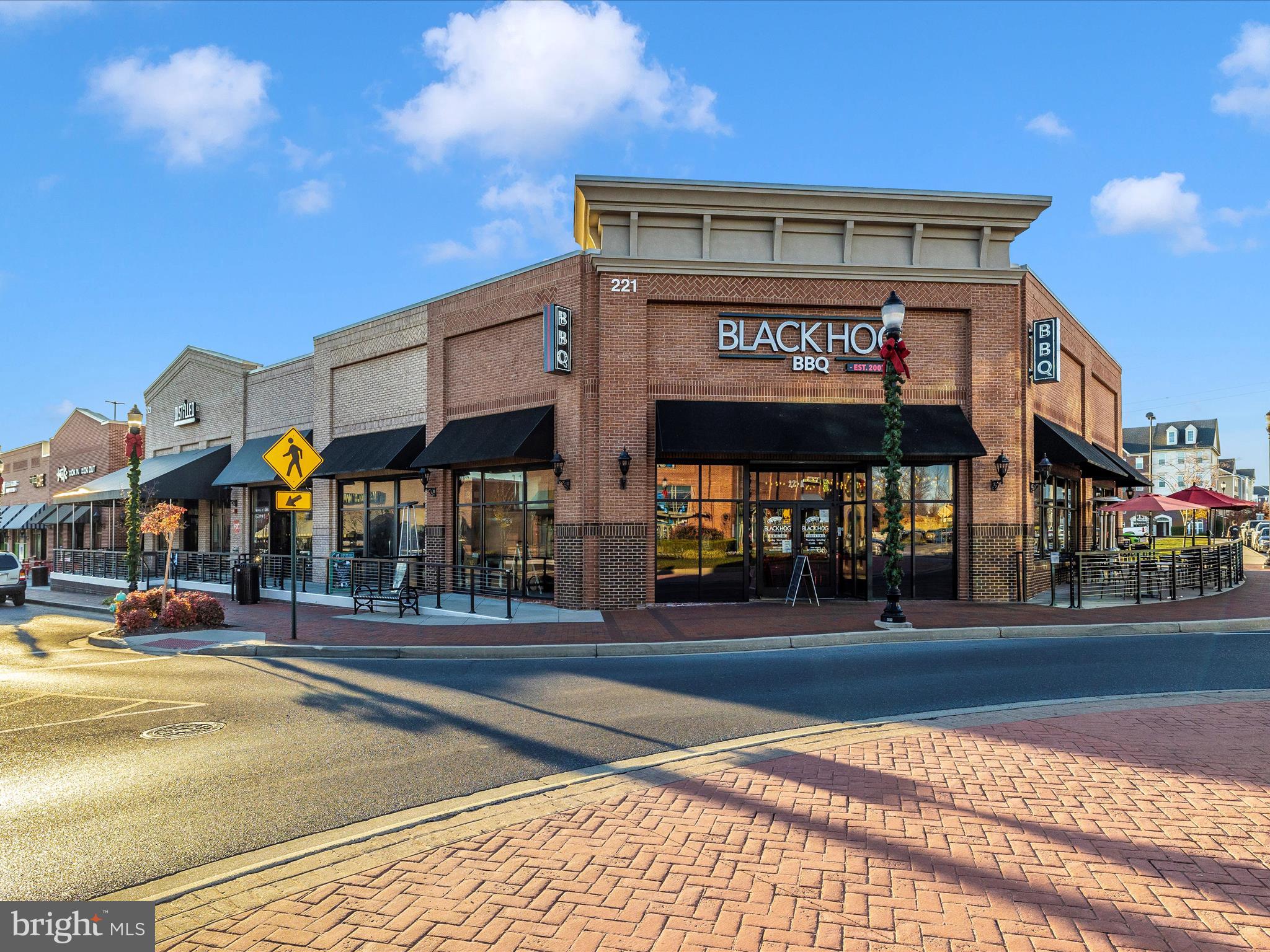 MARKET SQUARE - Residential Lease