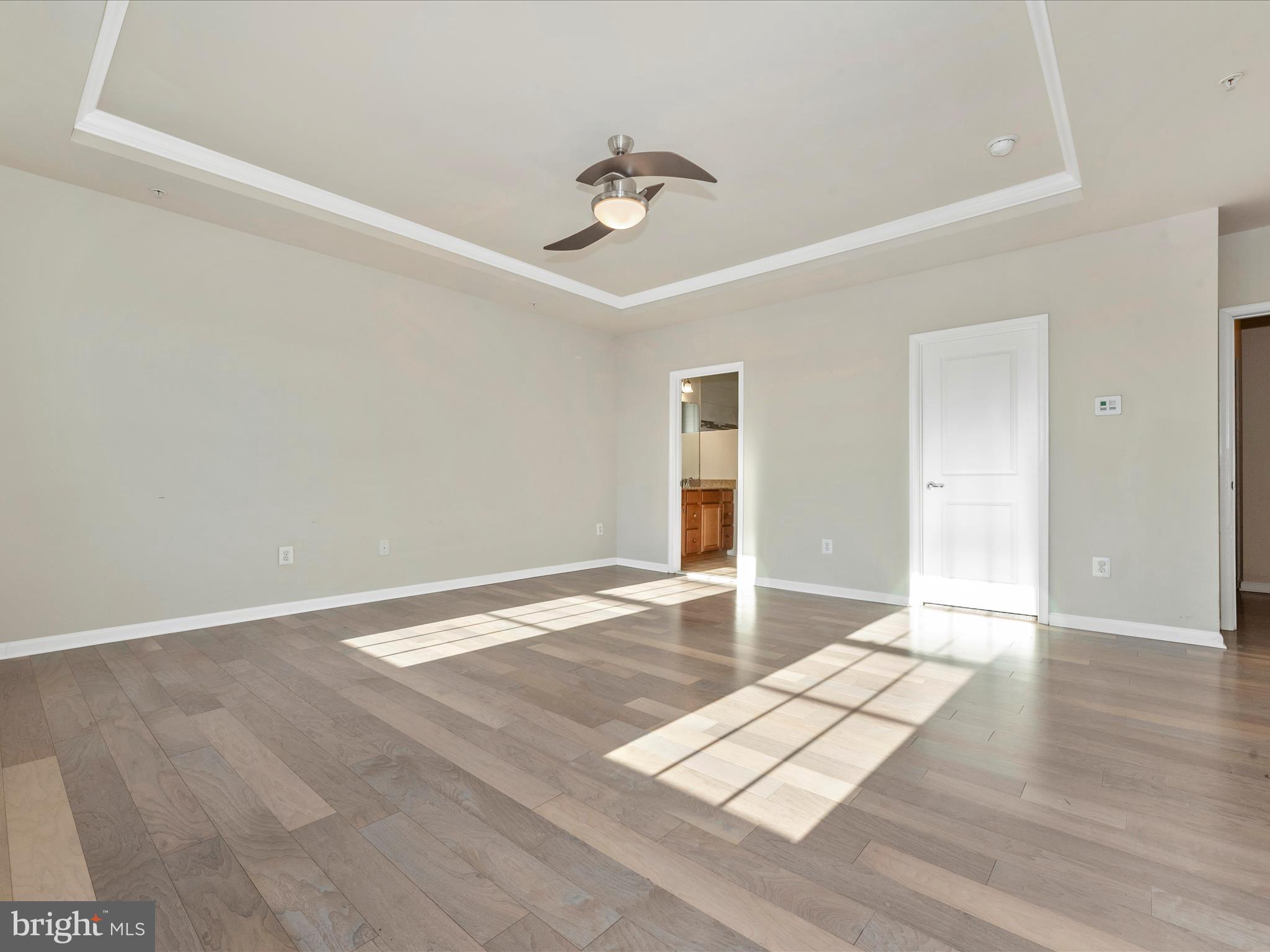 MARKET SQUARE - Residential Lease