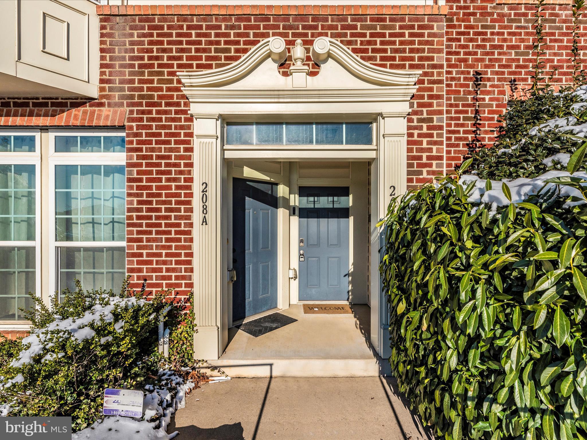 MARKET SQUARE - Residential Lease