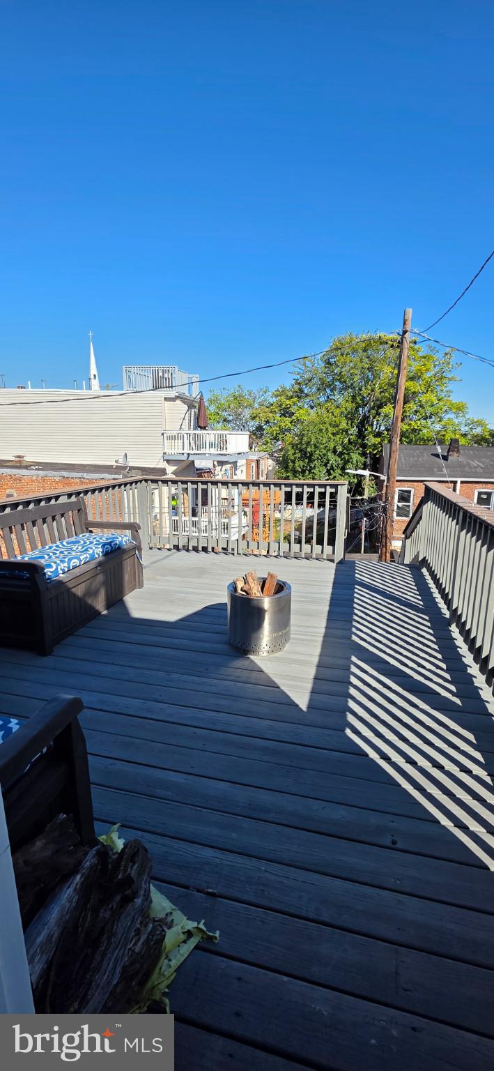 HIGHLANDTOWN - Residential
