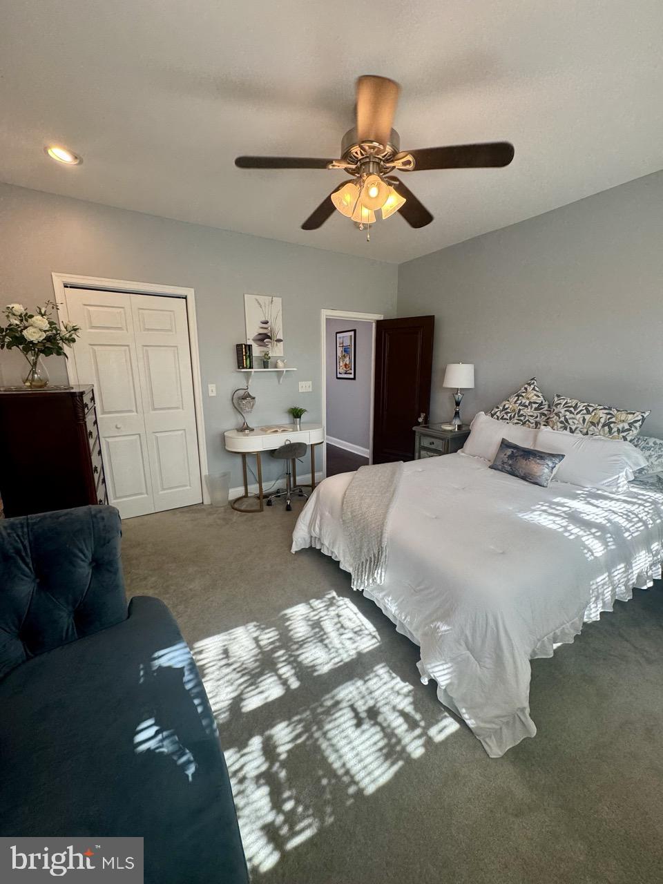 HIGHLANDTOWN - Residential