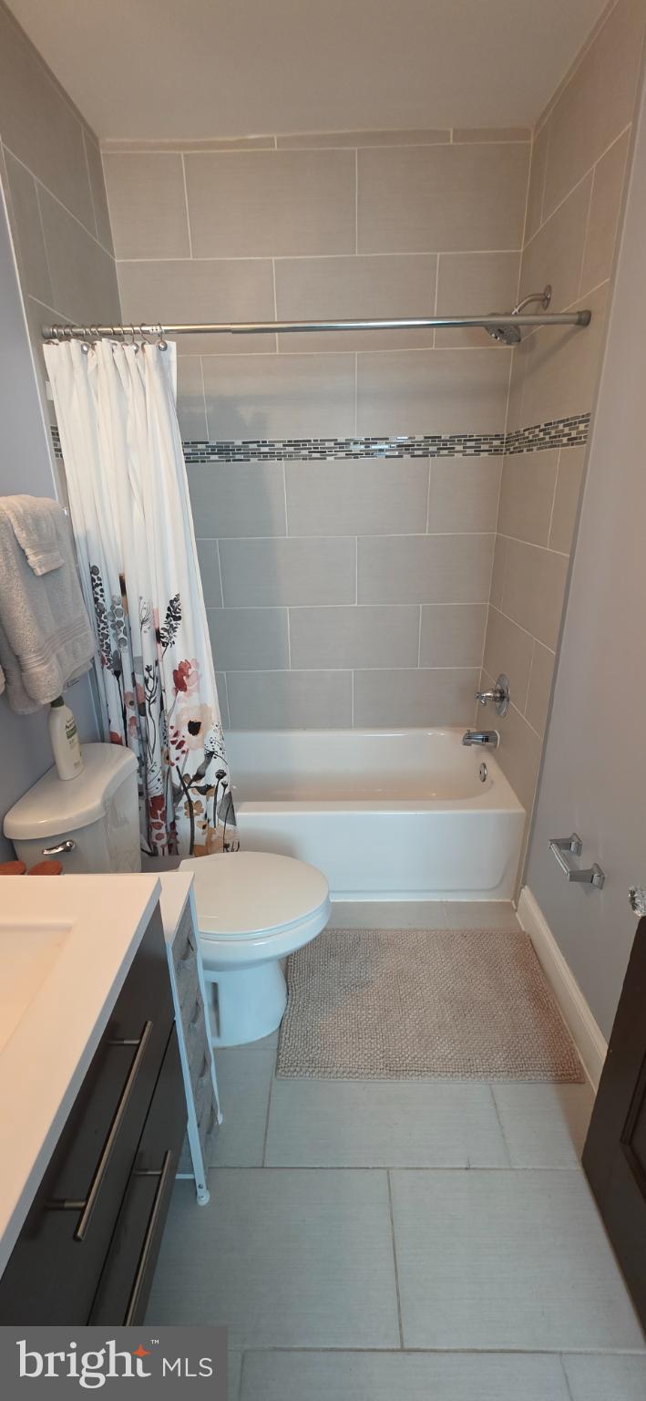 HIGHLANDTOWN - Residential