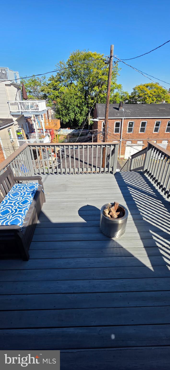 HIGHLANDTOWN - Residential