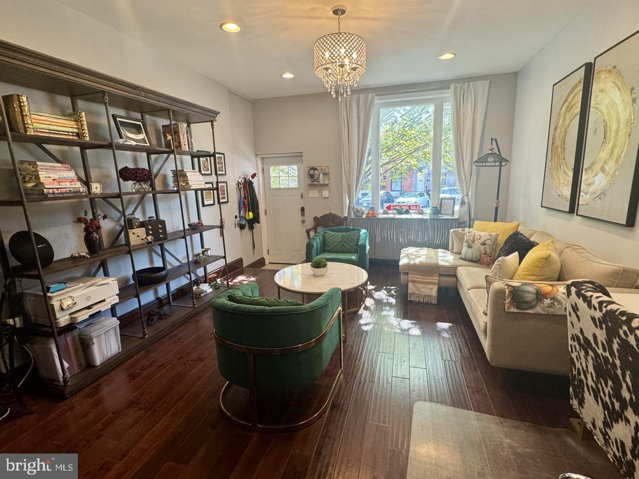 HIGHLANDTOWN - Residential