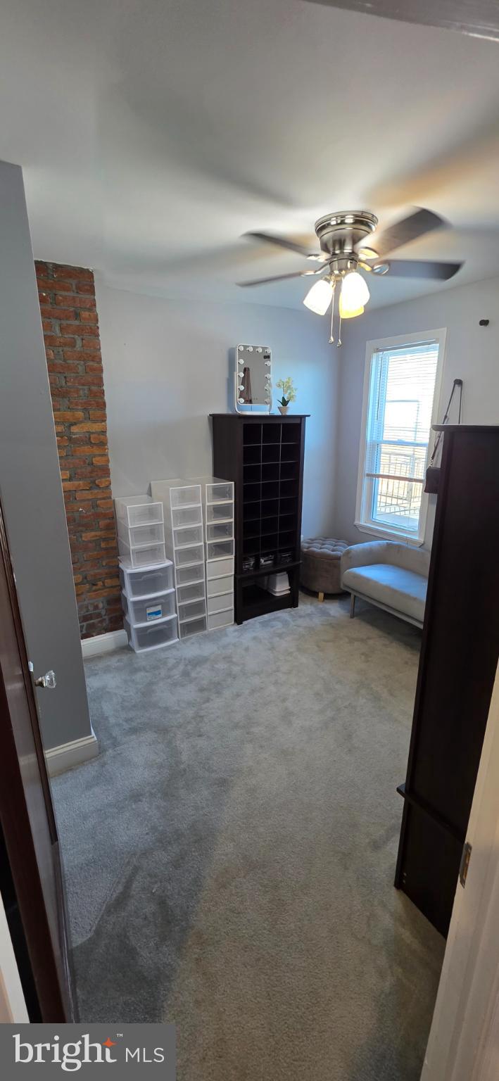 HIGHLANDTOWN - Residential