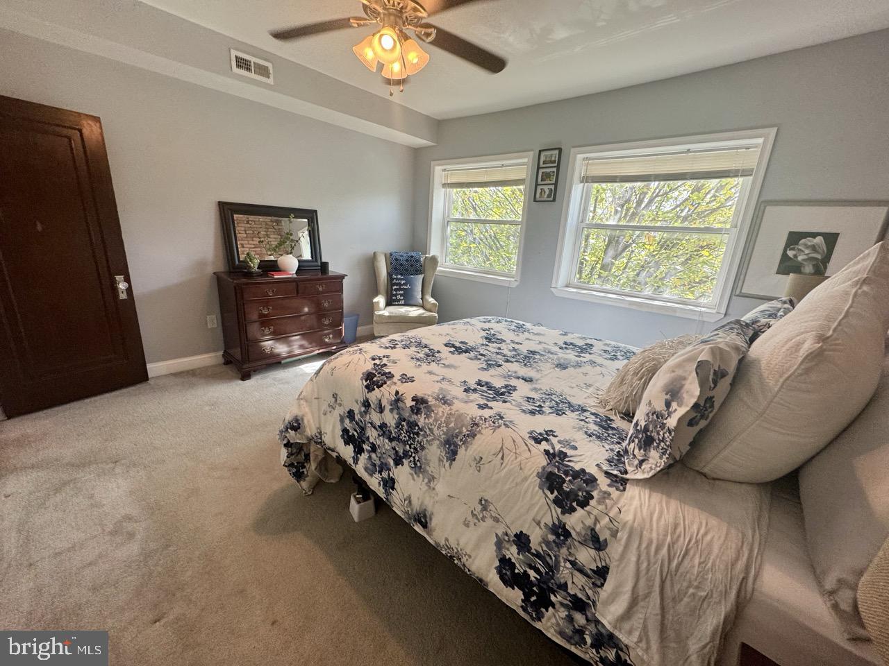 HIGHLANDTOWN - Residential