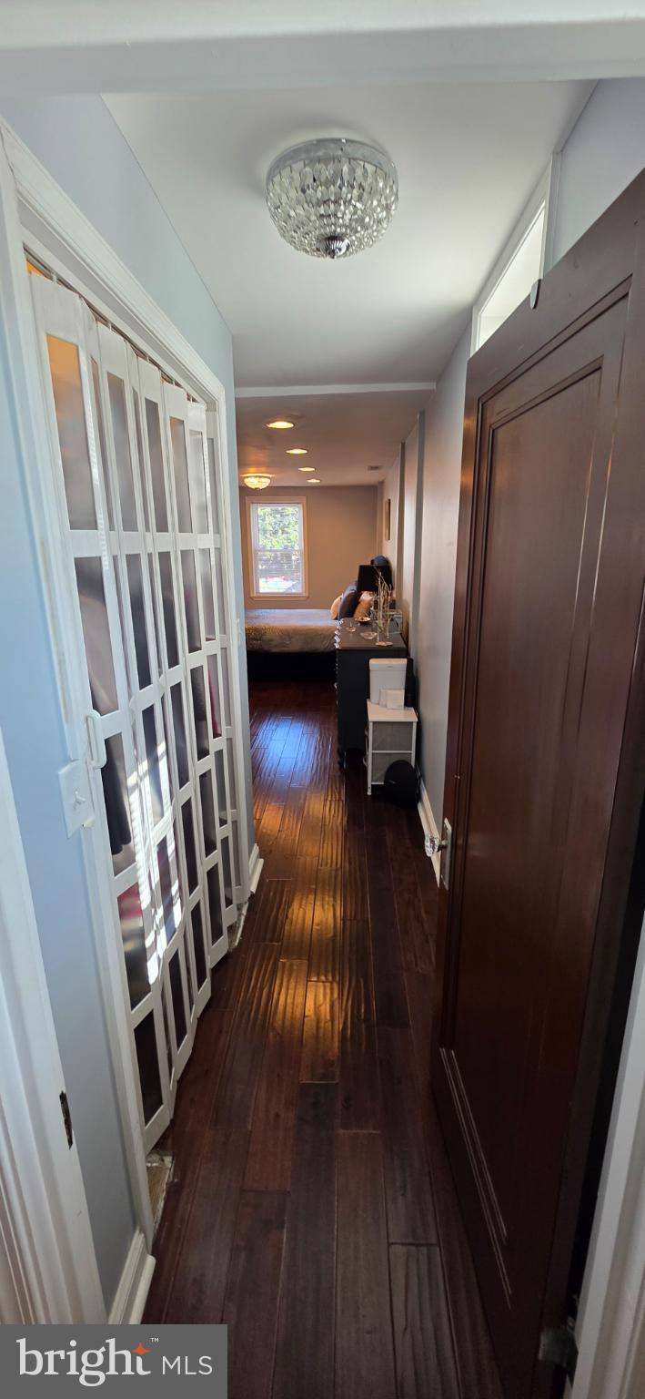 HIGHLANDTOWN - Residential