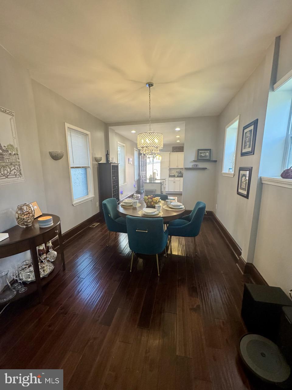 HIGHLANDTOWN - Residential